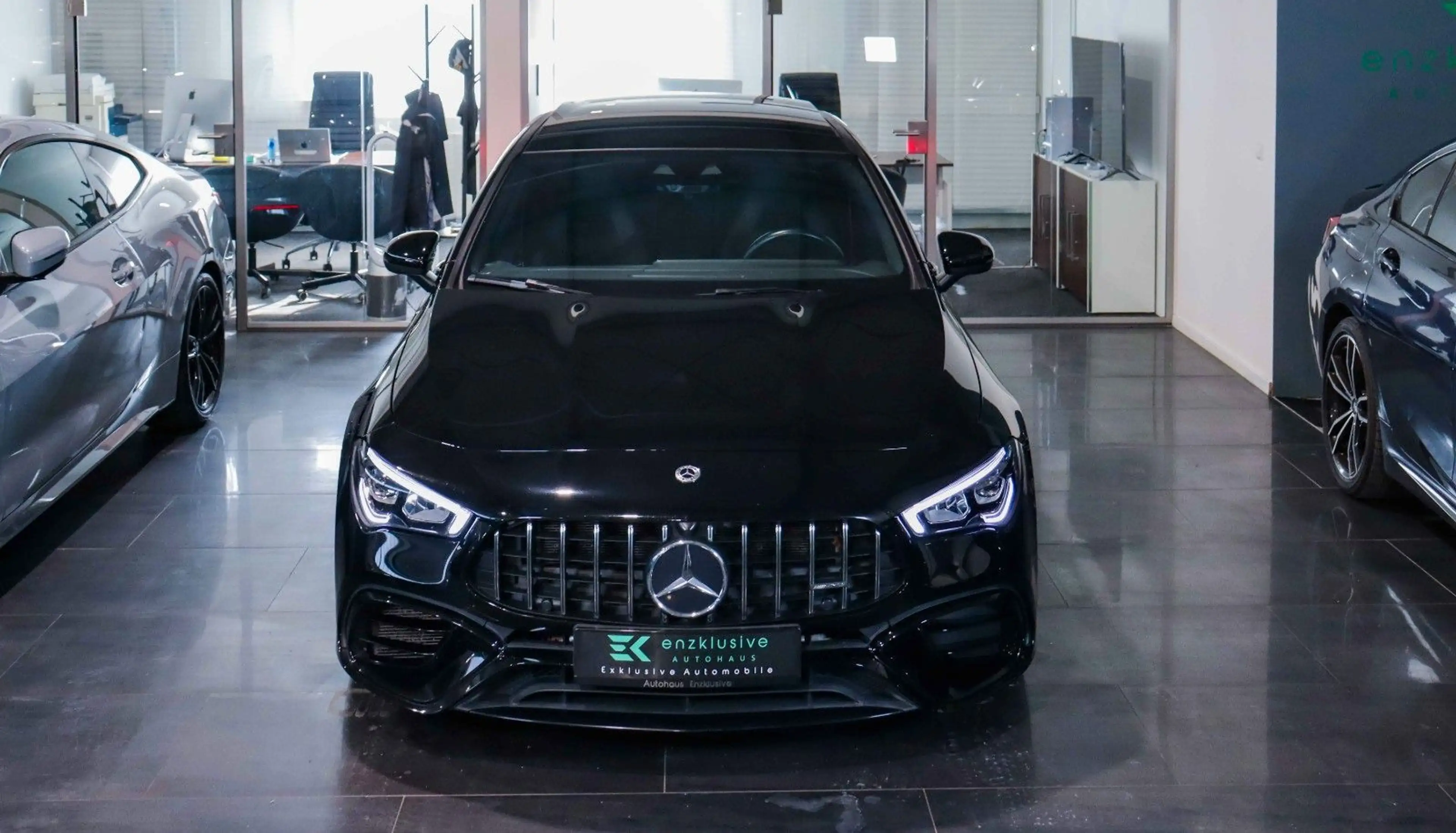 Mercedes-Benz CLA 45 AMG 4M*NAVI*PANO*SPUR*NIGHT*KAM*WIDESCREE — photo 4