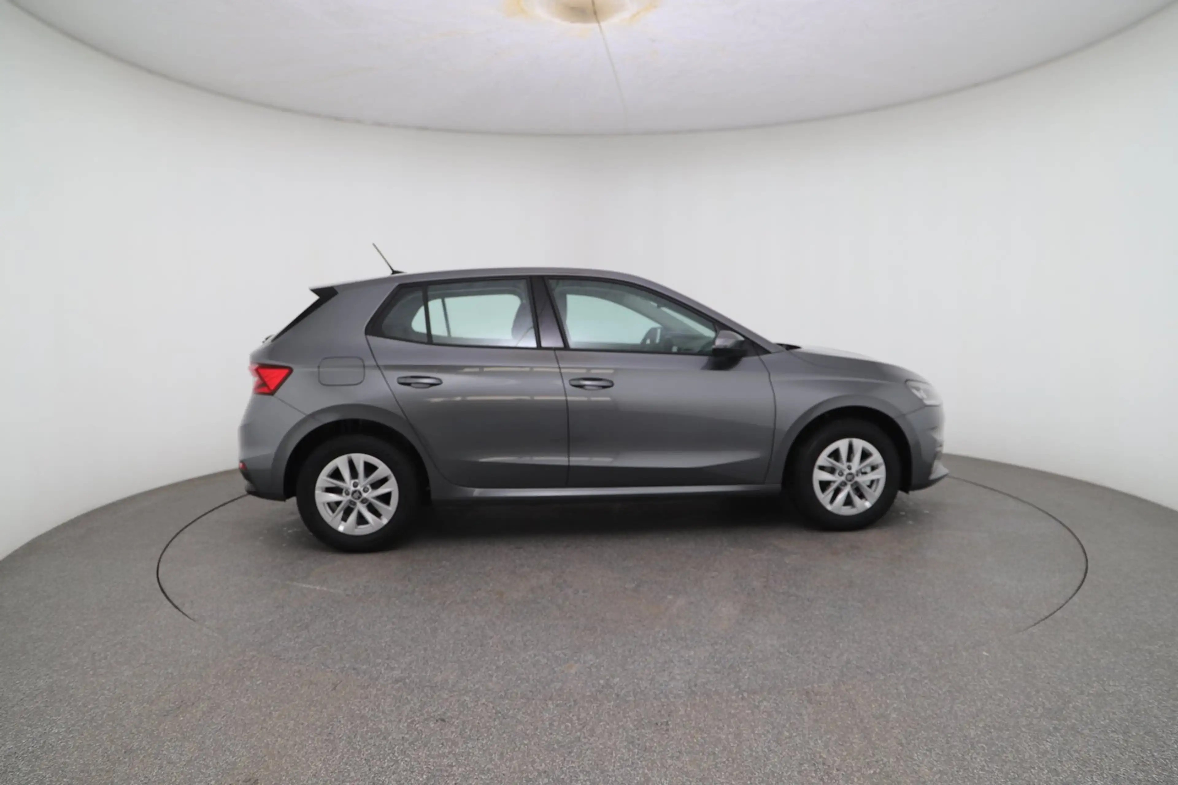 Skoda Fabia Essence TSI — photo 6