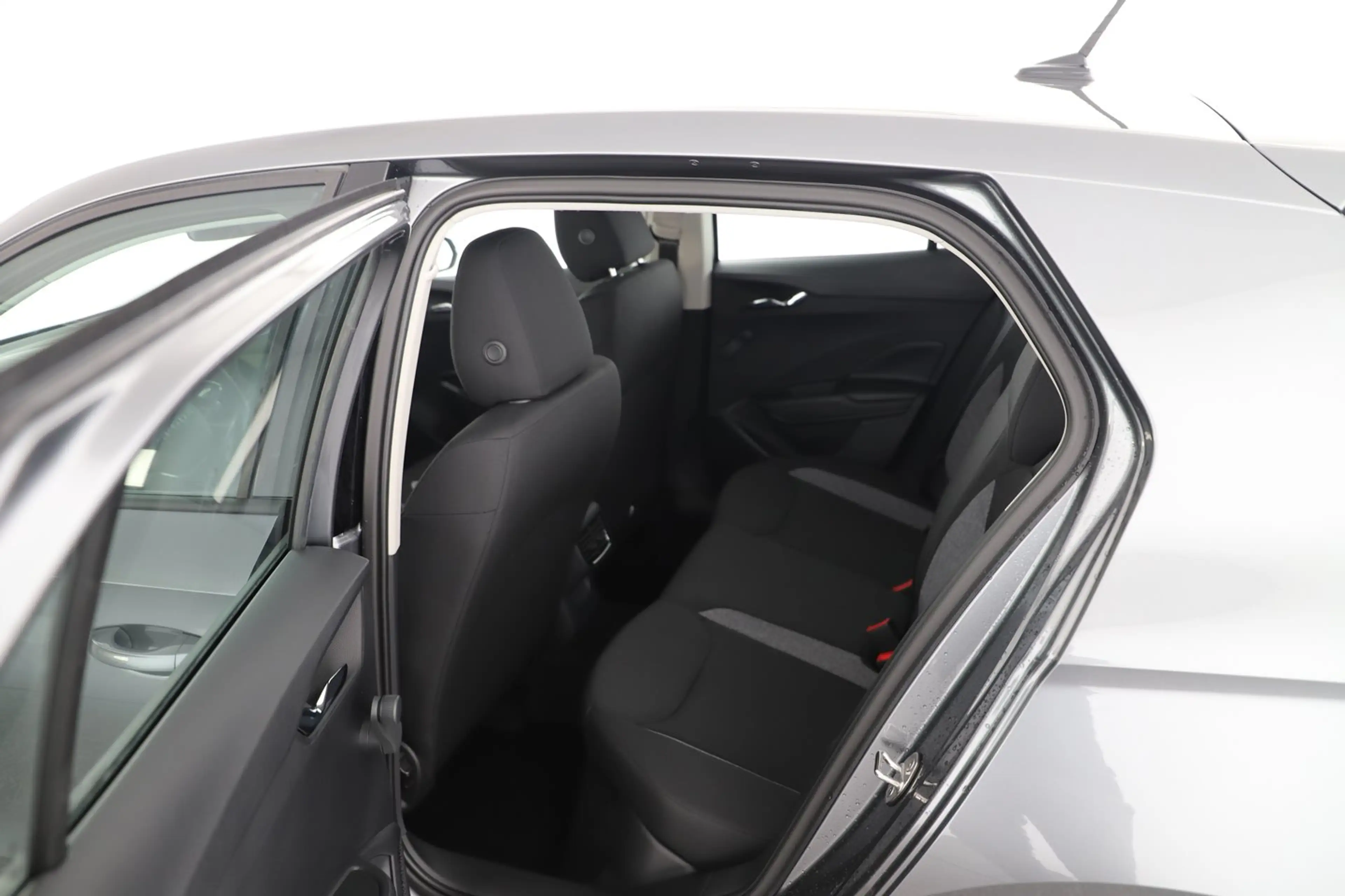 Skoda Fabia Essence TSI — photo 13