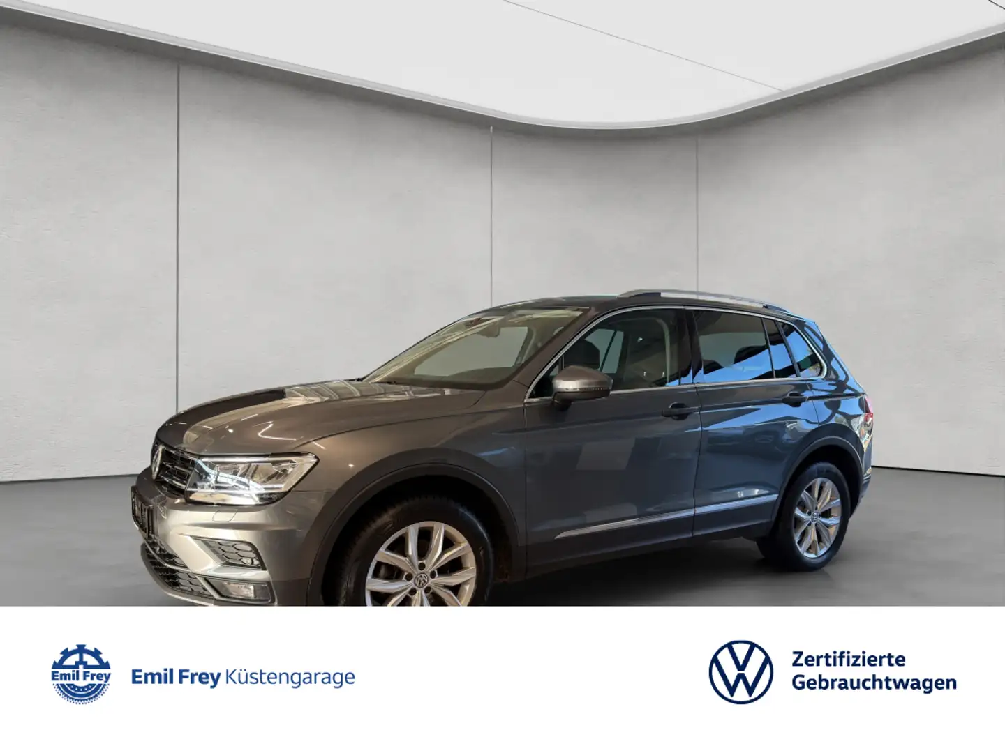 Volkswagen Tiguan 2.0 TDI DSG Highline 4Motion AHK NAVI GJR Grau - 1
