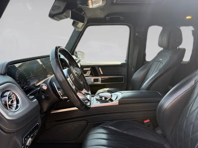 Mercedes-Benz G-Class view 10
