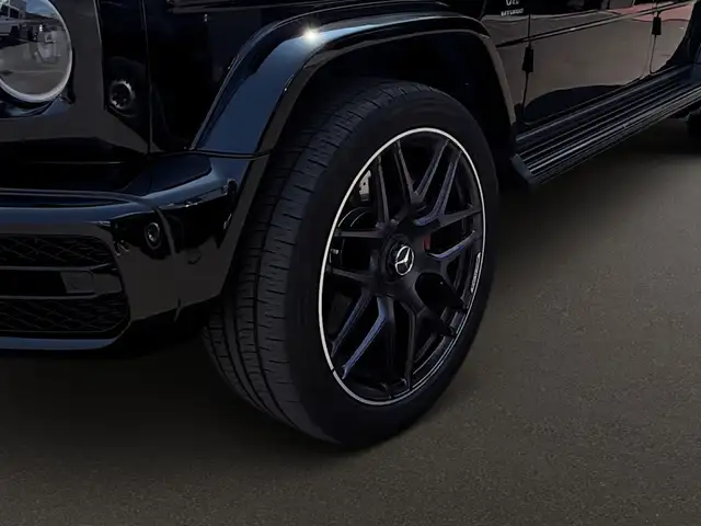 Mercedes-Benz G-Class view 2