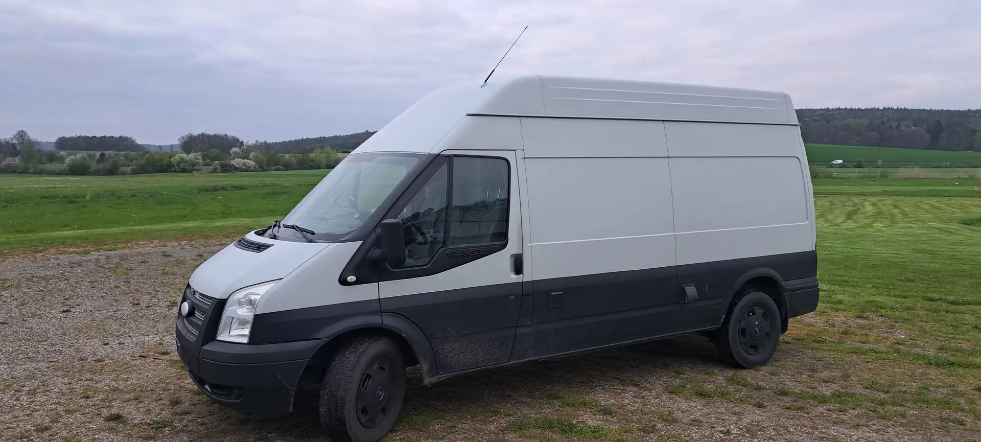 Ford Transit Tourneo Weiß - 2