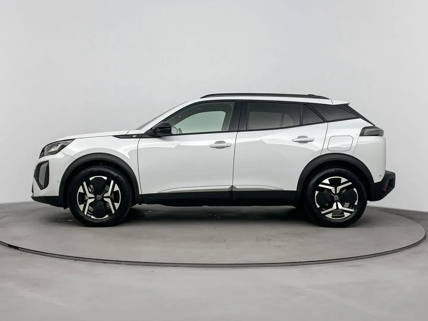 Peugeot e-2008 Allure 54kWh | Camera | Dodehoekdetectie | Navigat Wit - 2