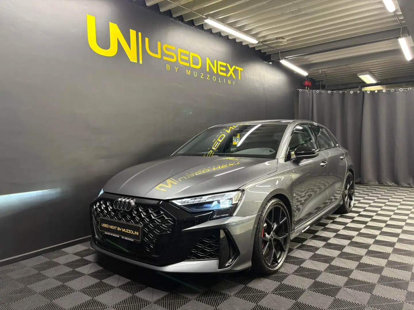 Audi RS3 III Sportback 2.5 TFSI 400 CH Quattro S-Tronic Gris - 1