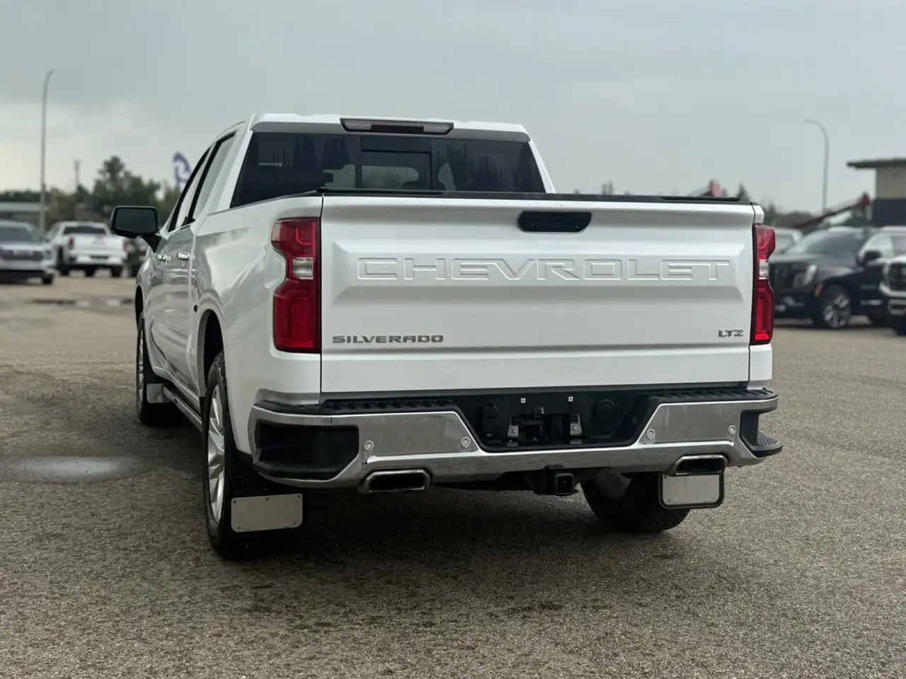 Chevrolet Silverado fotografie Chevrolet Silverado