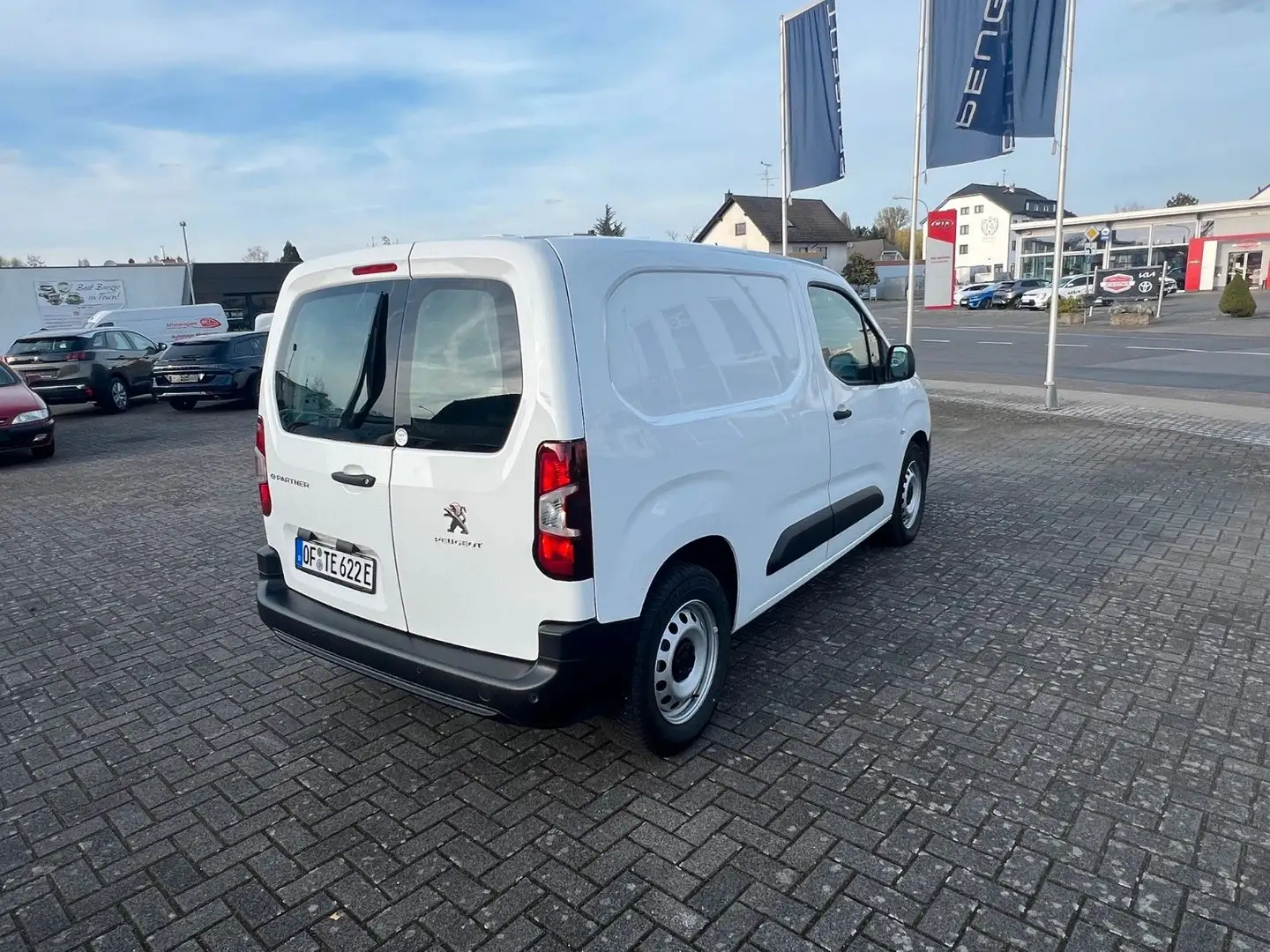 Peugeot Partner Pro Elektromotor L1 Weiß - 2