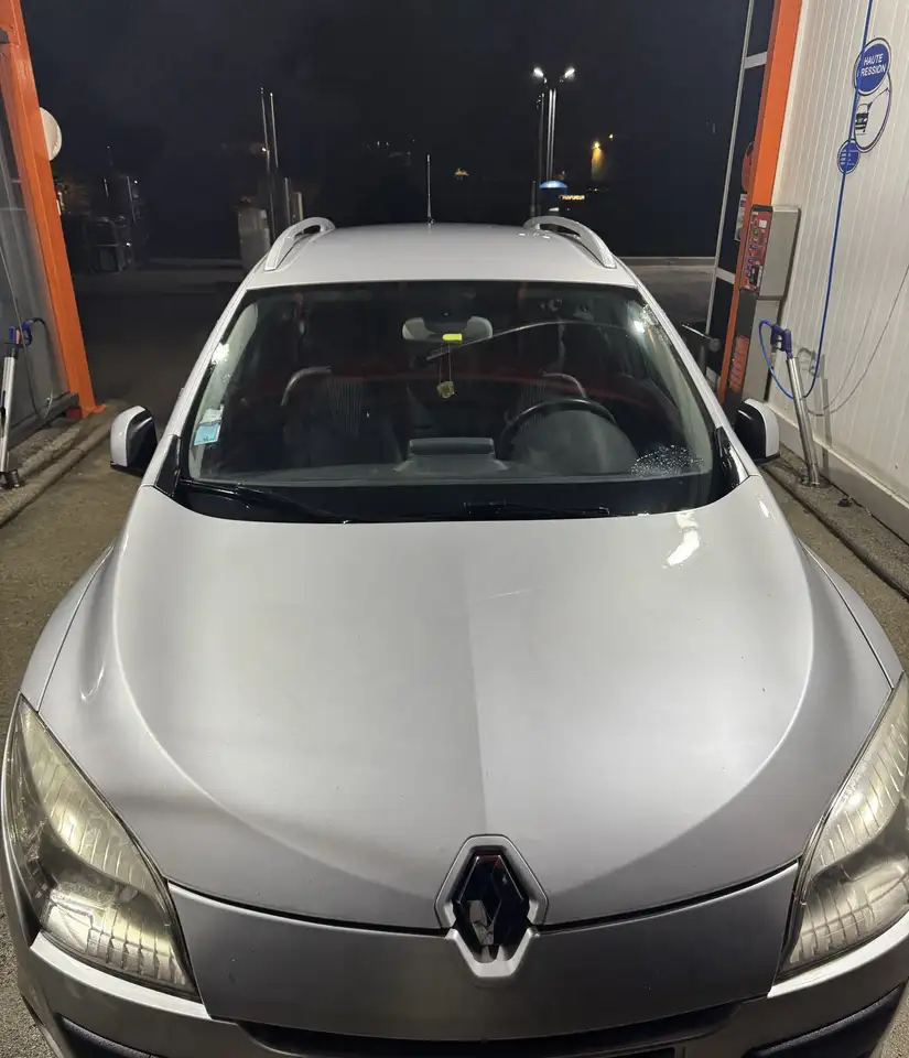 Renault Megane MÃ©gane 1.5 dci turbo 110ch 2010