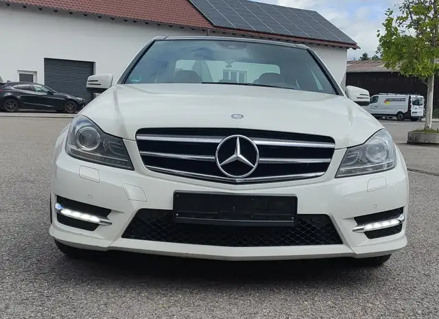 Mercedes-Benz C 350 C 350 CGI BlueEfficiency (204.057) Schekheftgepfle