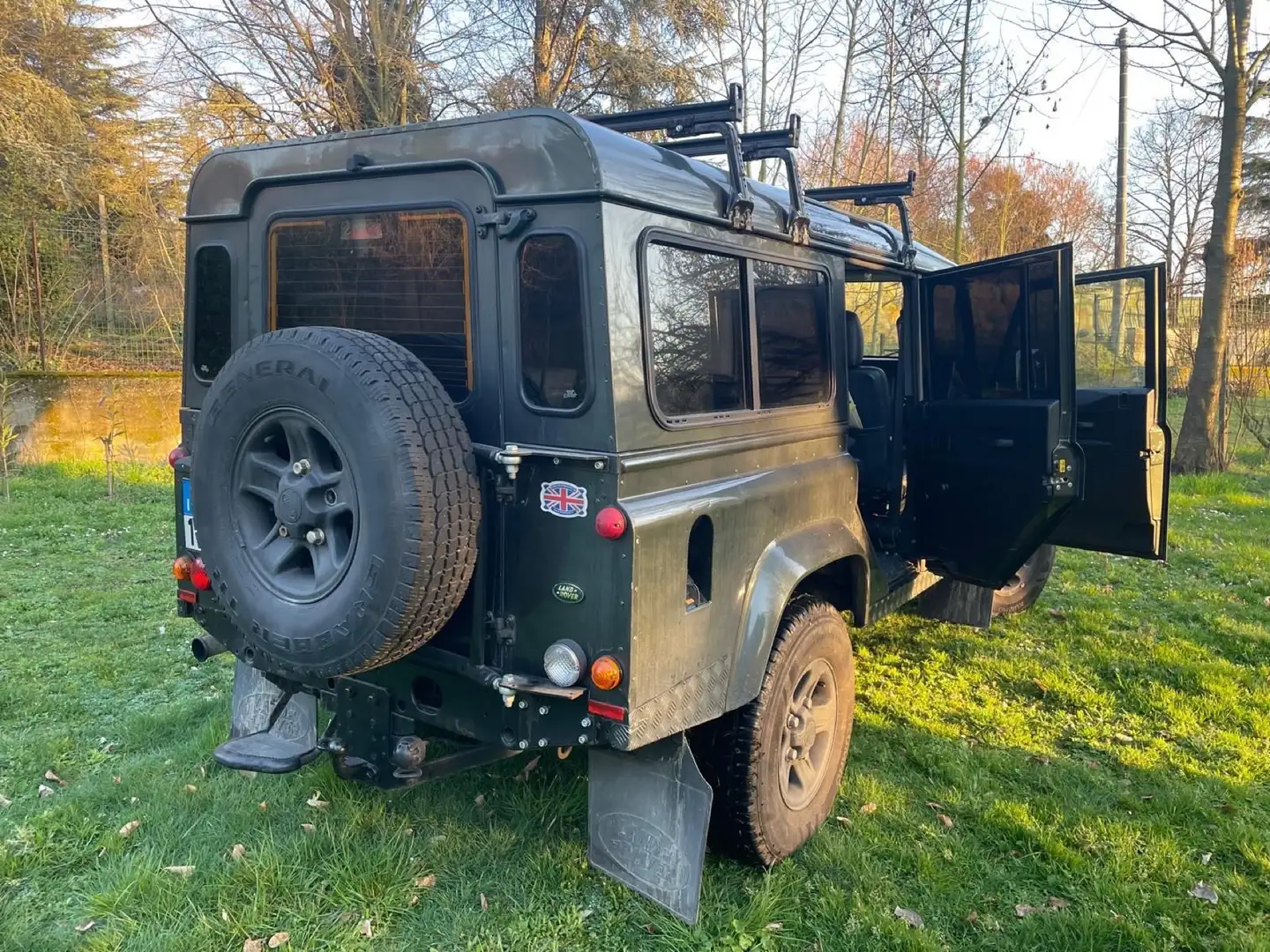 Land Rover Defender 110 2.5 Td5  Station Wagon S Limited Green - 2
