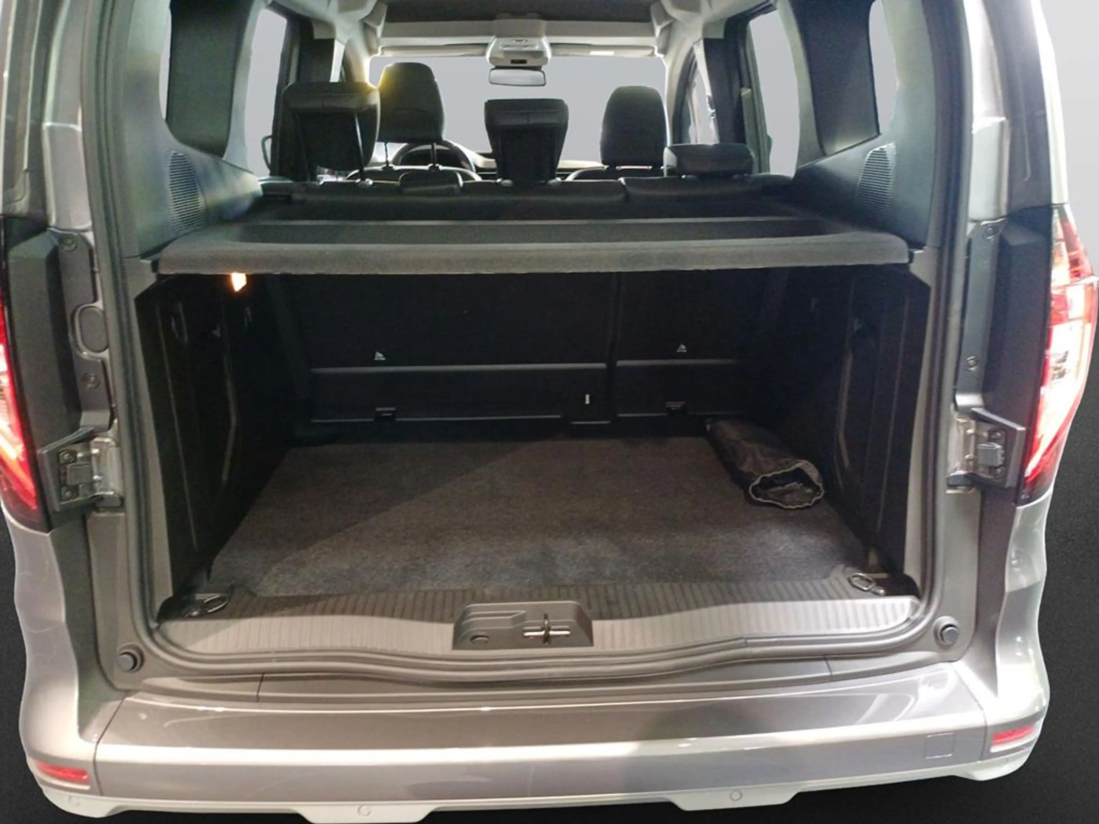 Nissan Townstar Kombi L1 DIG-T 130 AT Tekna 2ST — photo 6
