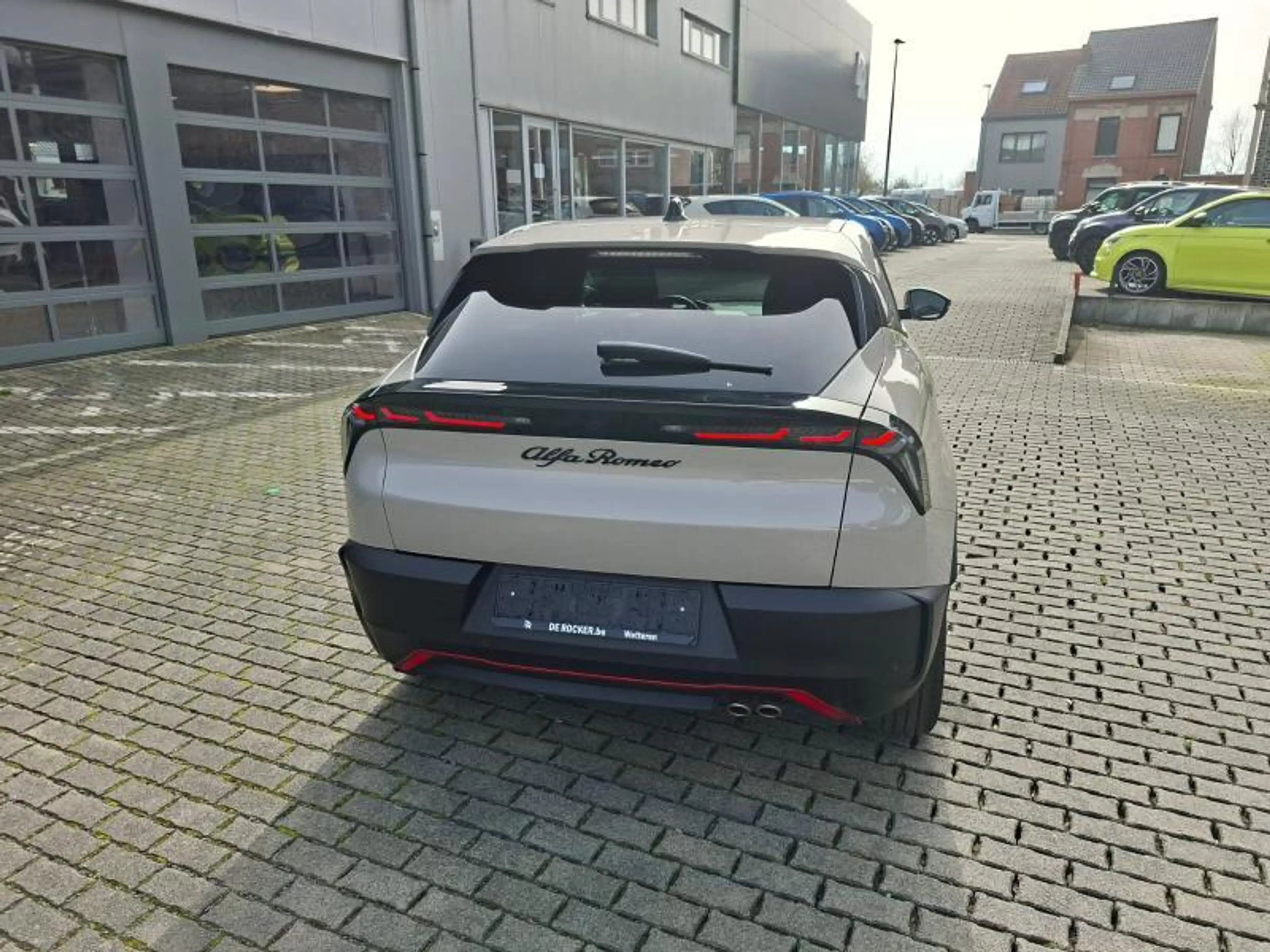 Alfa Romeo Junior 25750€   Speciale — photo 4