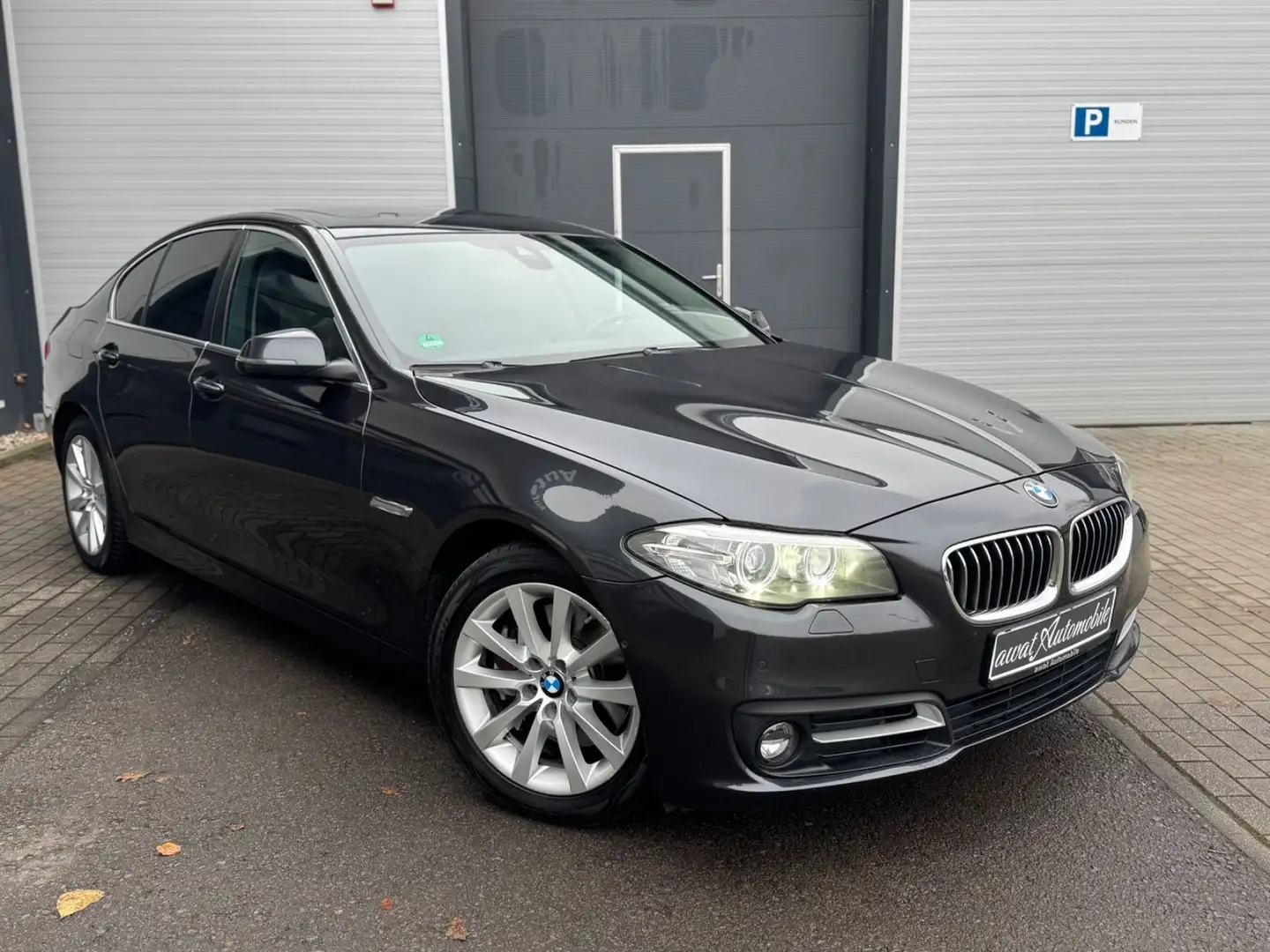 BMW 525 5 Limousine 525 d xDrive Soft-Close-Automati Grau - 1
