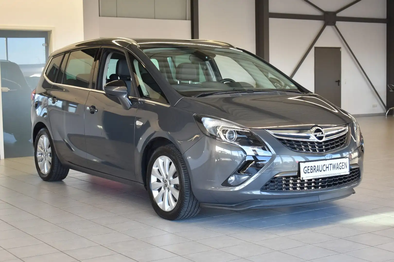 Opel Zafira C Tourer Innov/XENON/7SITZER/CAM/NAVI/AHK Grau - 1