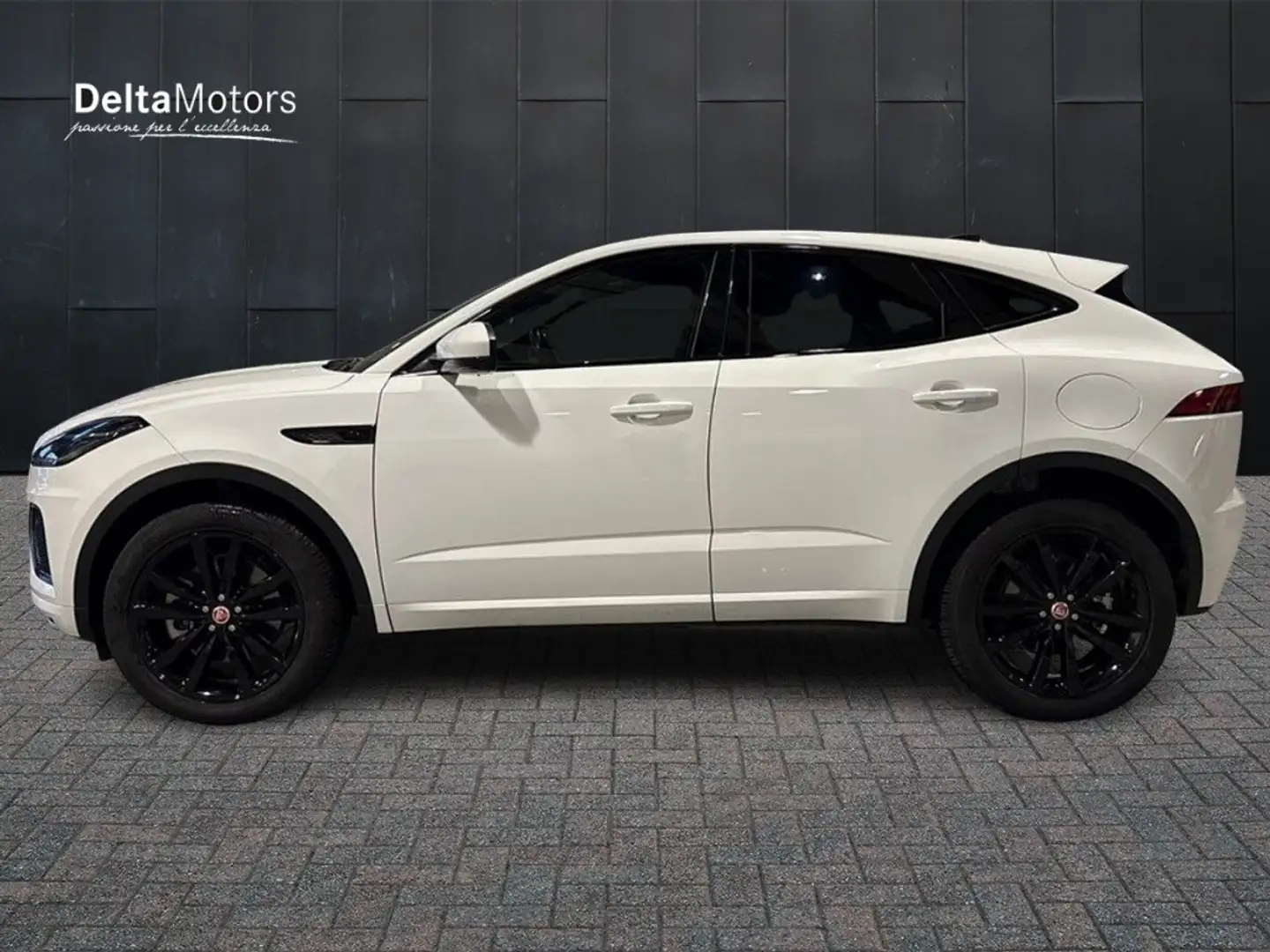 Jaguar E-Pace 2021 - E-Pace 1.5 i3 phev R-Dynamic SE awd 309cv a Bianco - 2