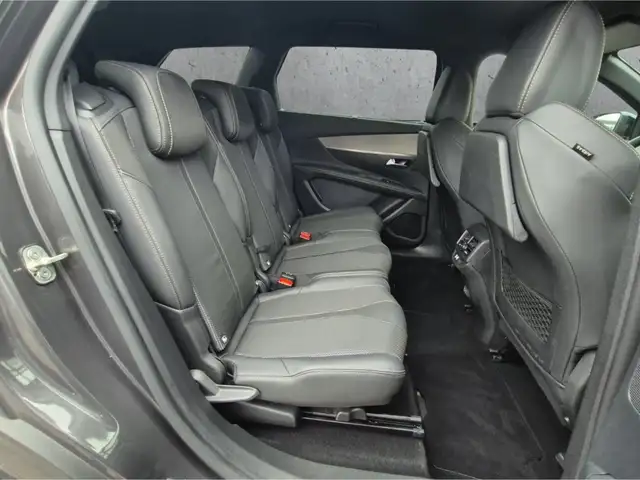 Peugeot 5008 view 14