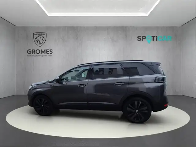 Peugeot 5008 view 6
