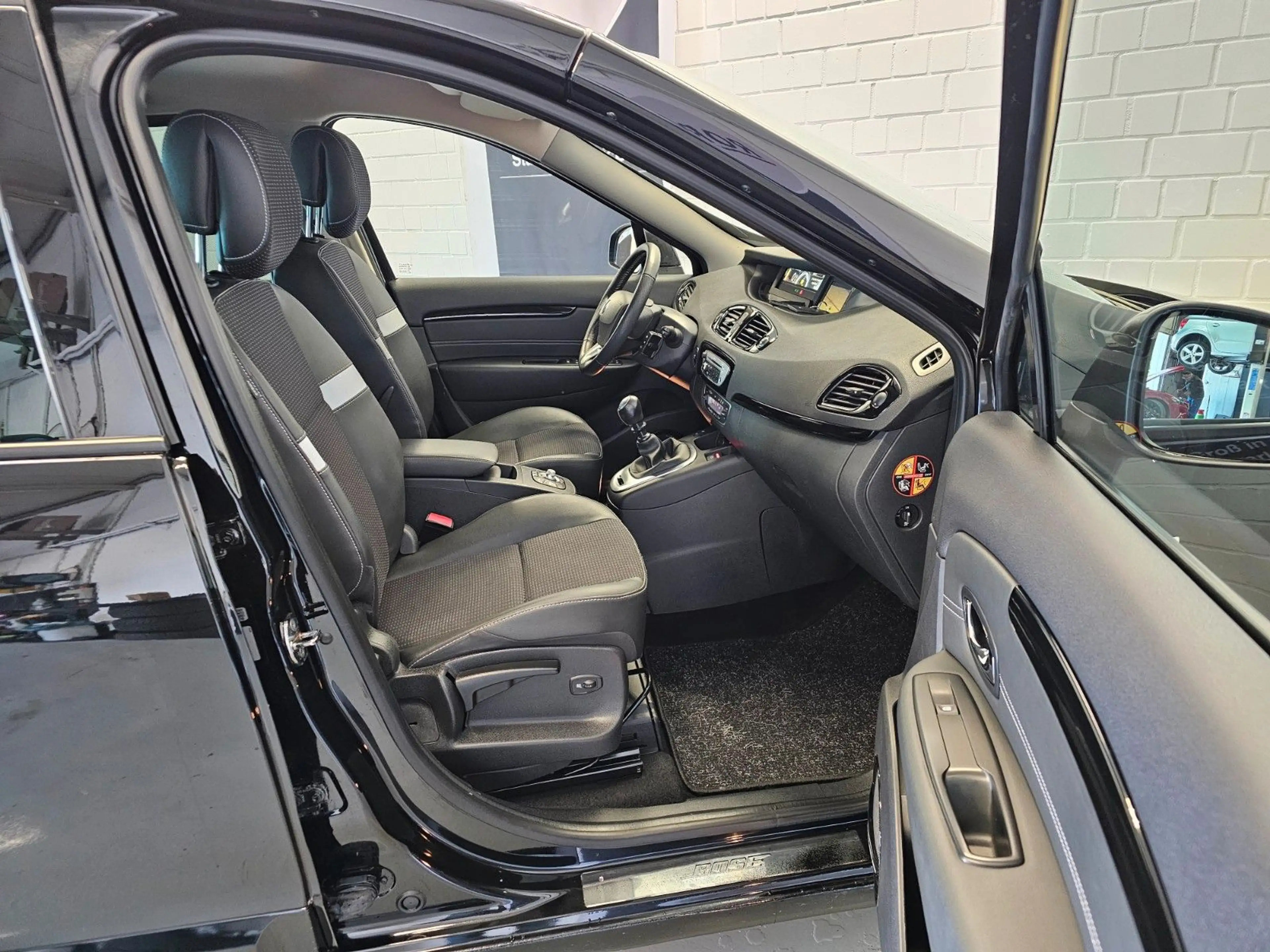 Renault Scenic III 1.6l BOSE Edition +NAVI/TEMP/KAMERA — photo 12
