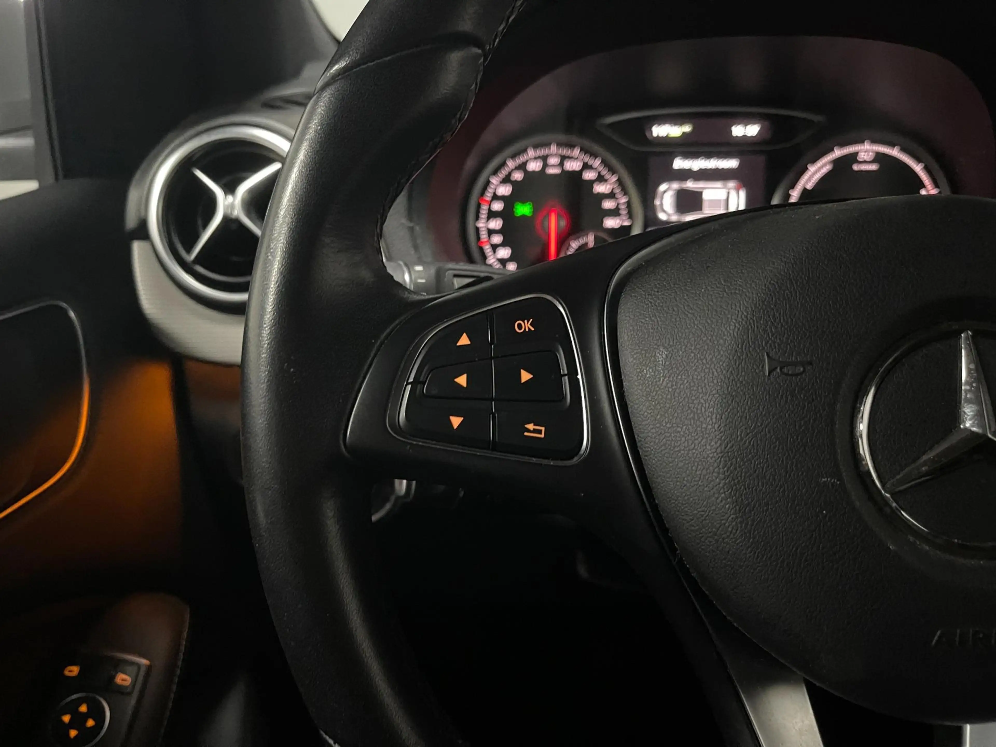 Mercedes-Benz B 250 e Lease Edition 28 kWh (SOH) 97% Navigatie NL Auto — photo 13