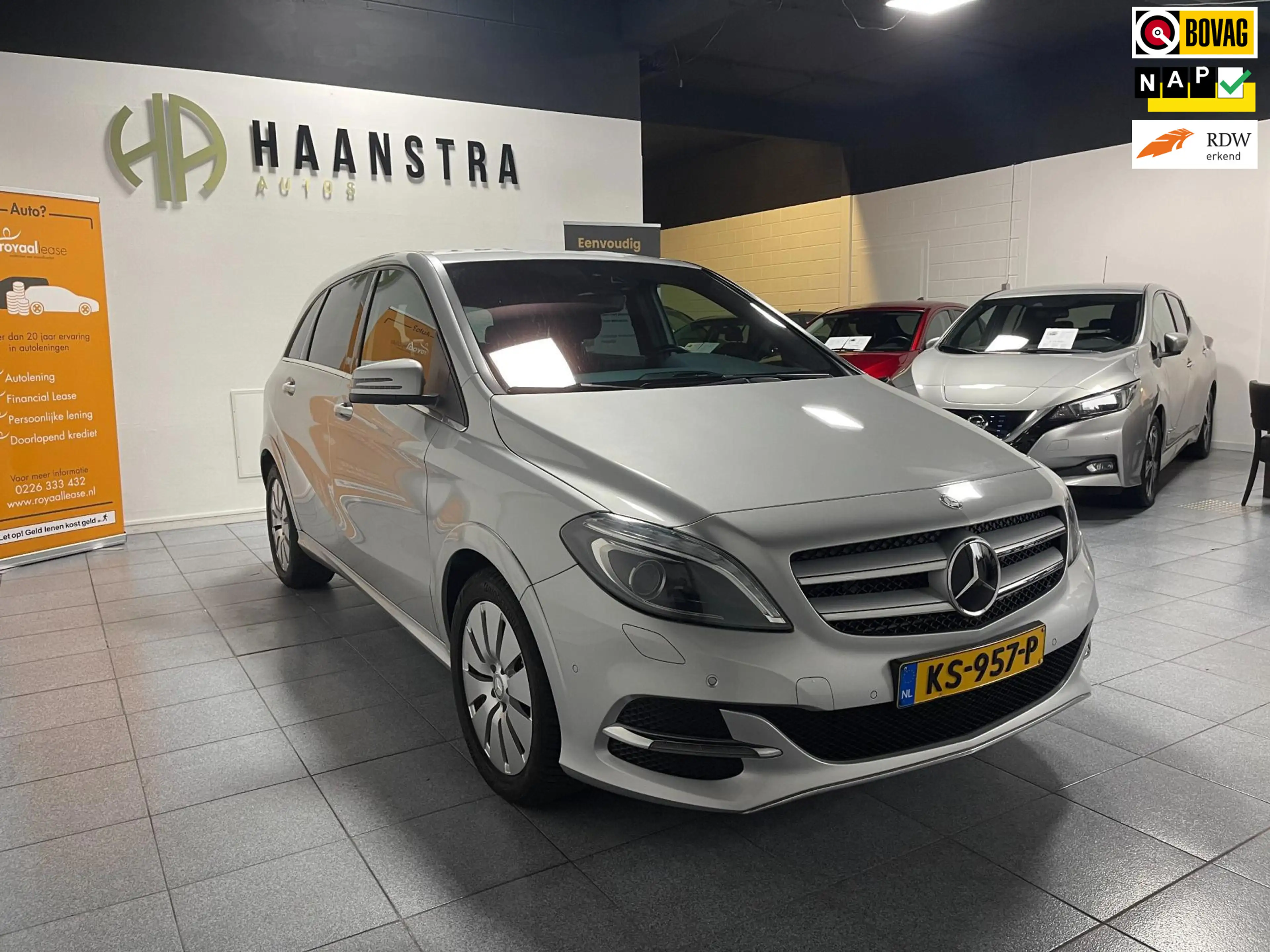 Mercedes-Benz B 250 e Lease Edition 28 kWh (SOH) 97% Navigatie NL Auto