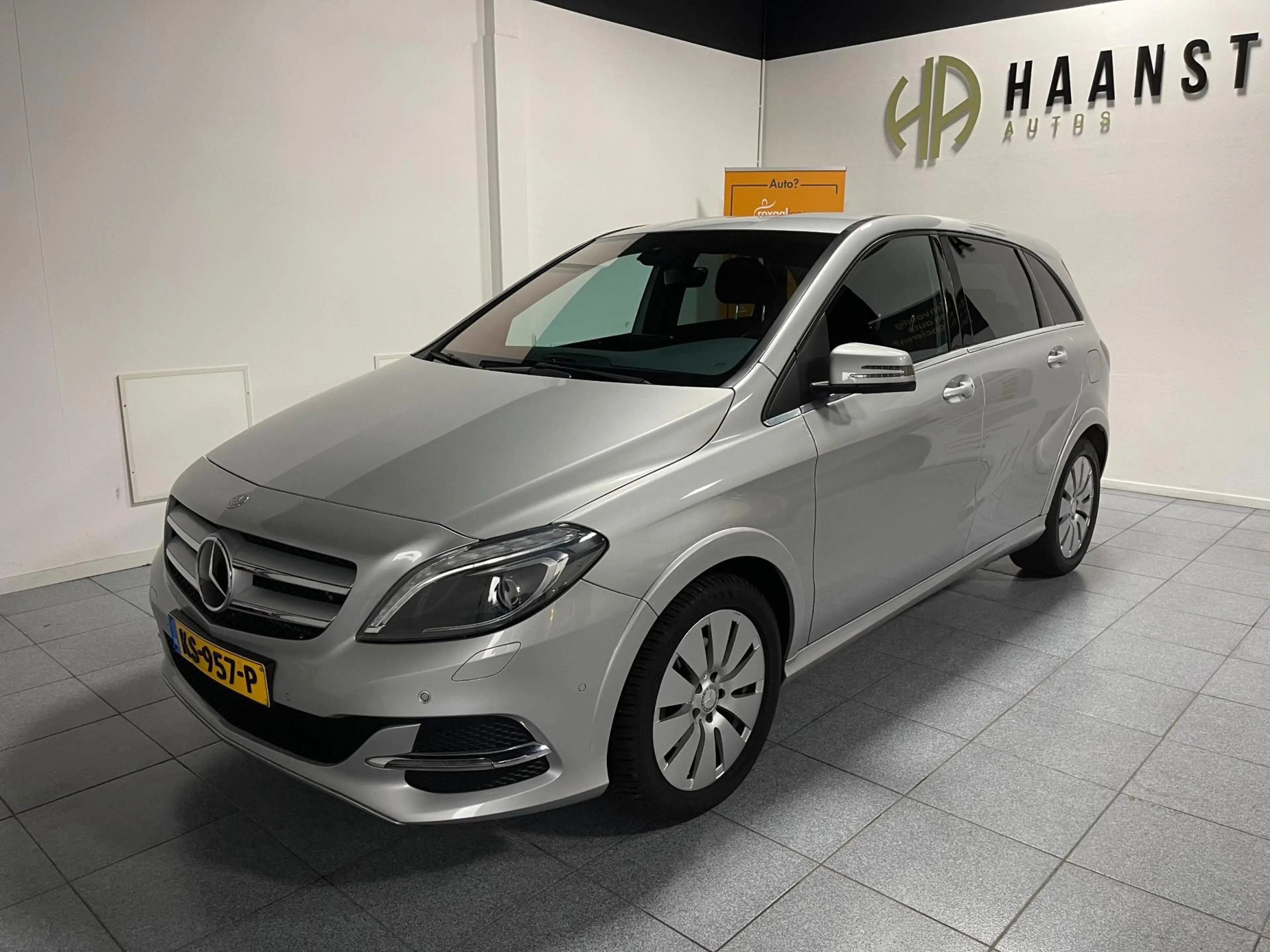 Mercedes-Benz B 250 e Lease Edition 28 kWh (SOH) 97% Navigatie NL Auto — photo 3