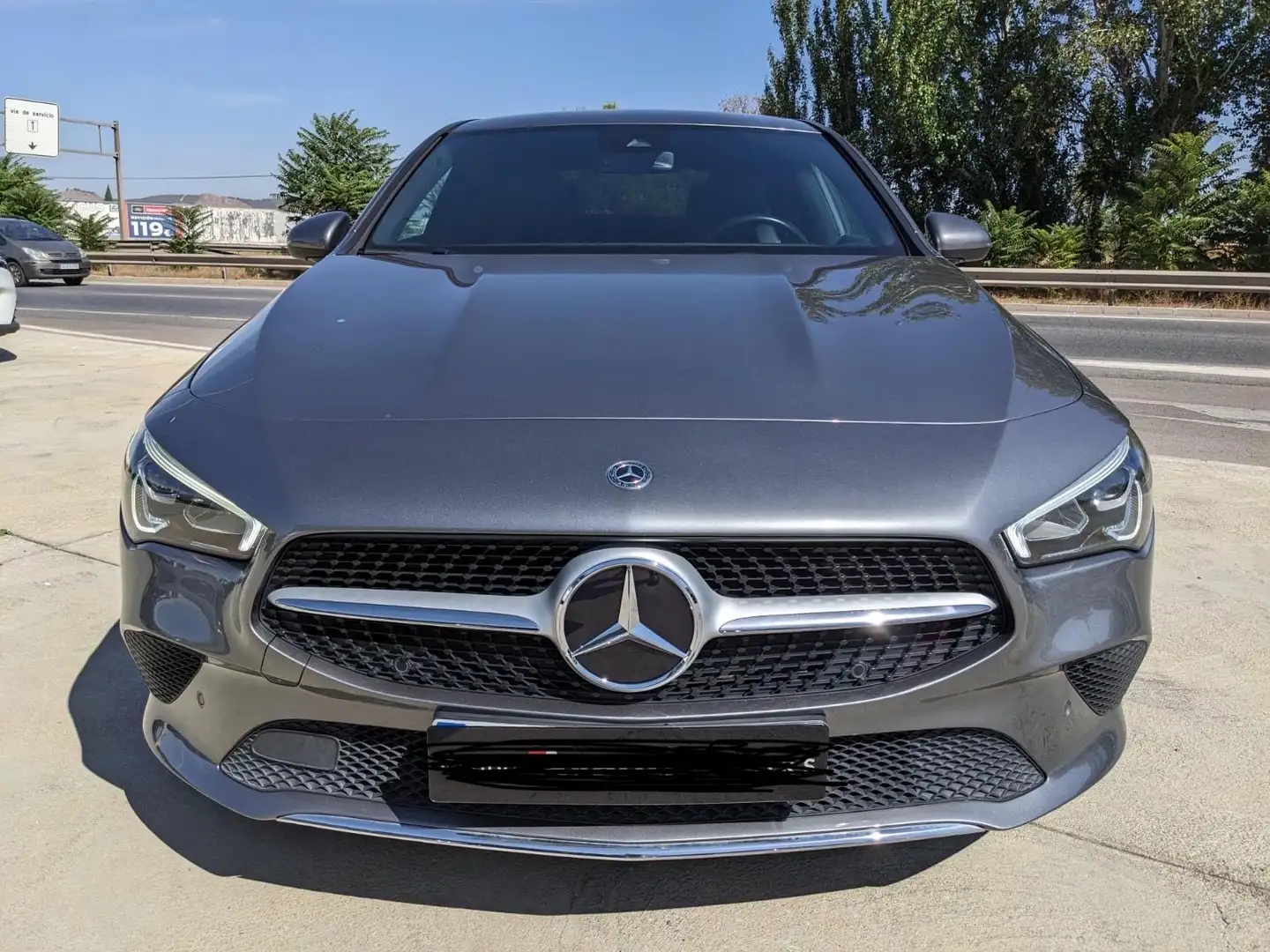 Mercedes-Benz CLA 200 7G-DCT - 2