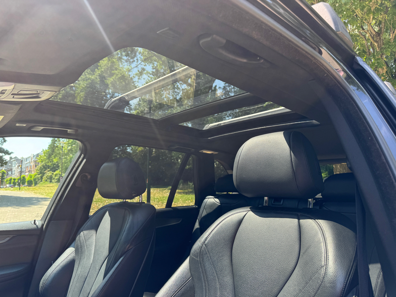 BMW X5 X5 2.0 dA xDrive25 Pack M Sport 7 Places — photo 12