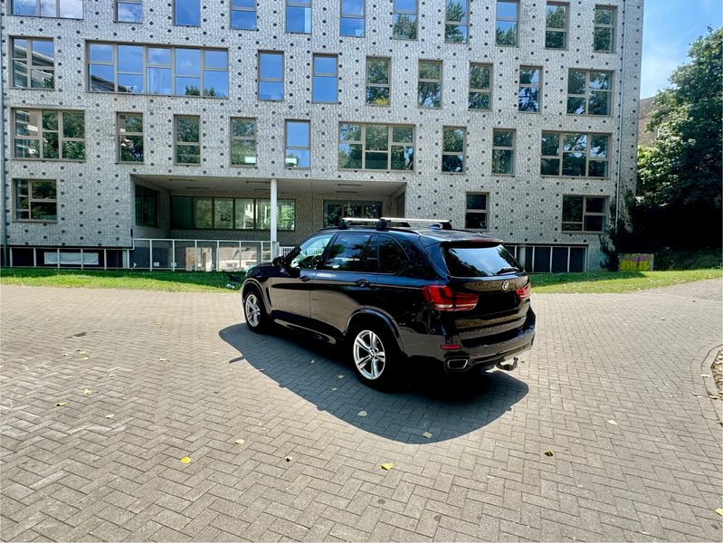 BMW X5 X5 2.0 dA xDrive25 Pack M Sport 7 Places — photo 7