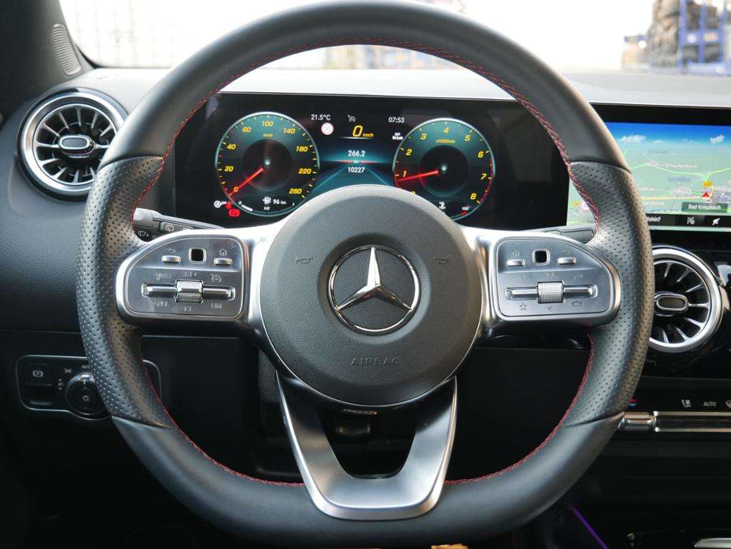 Mercedes-Benz GLA-Klasse