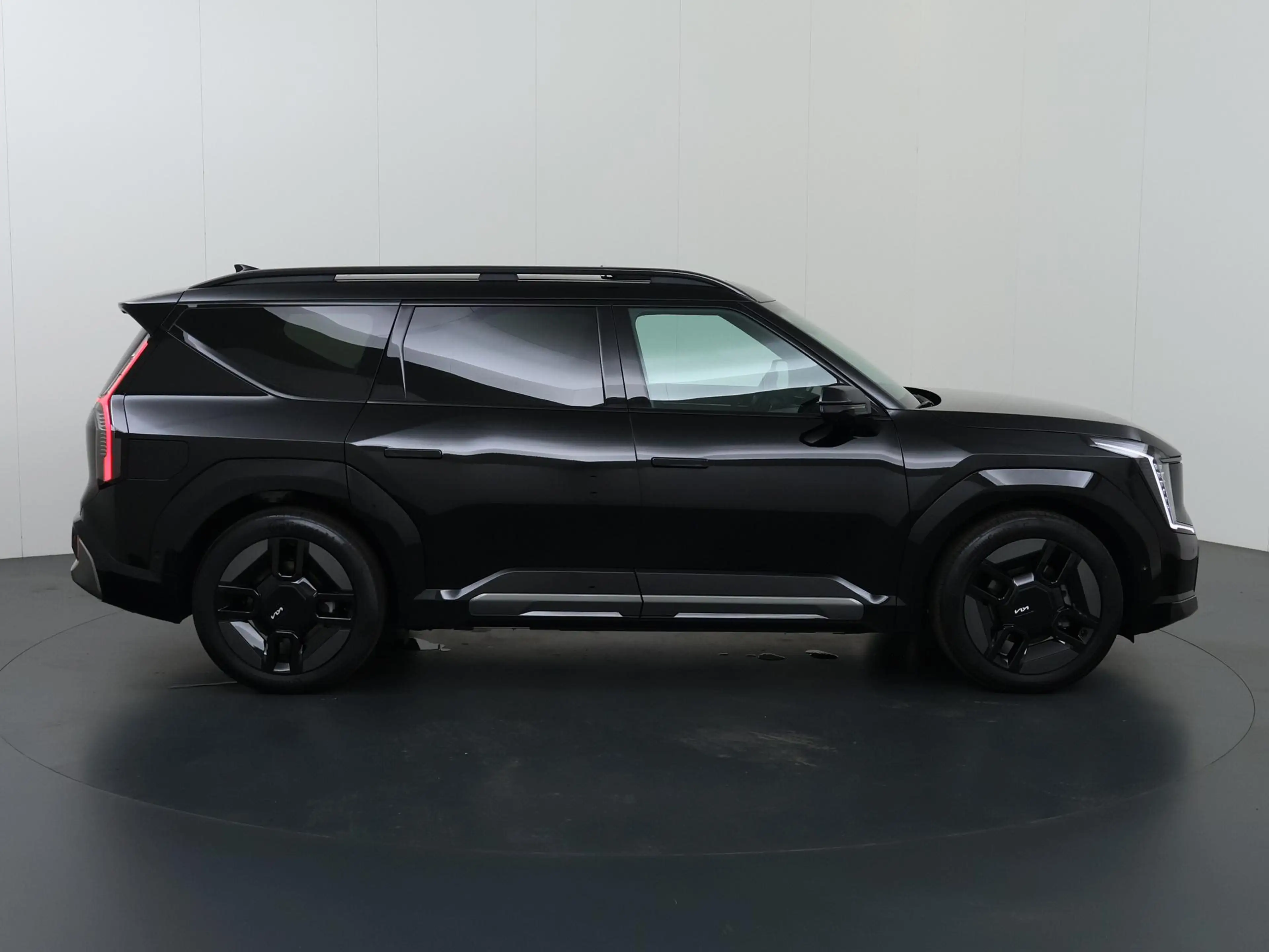 Kia EV9 GT-Line AWD 99.8 kWh | Panoramaschuifdak  | LED-ma — photo 6