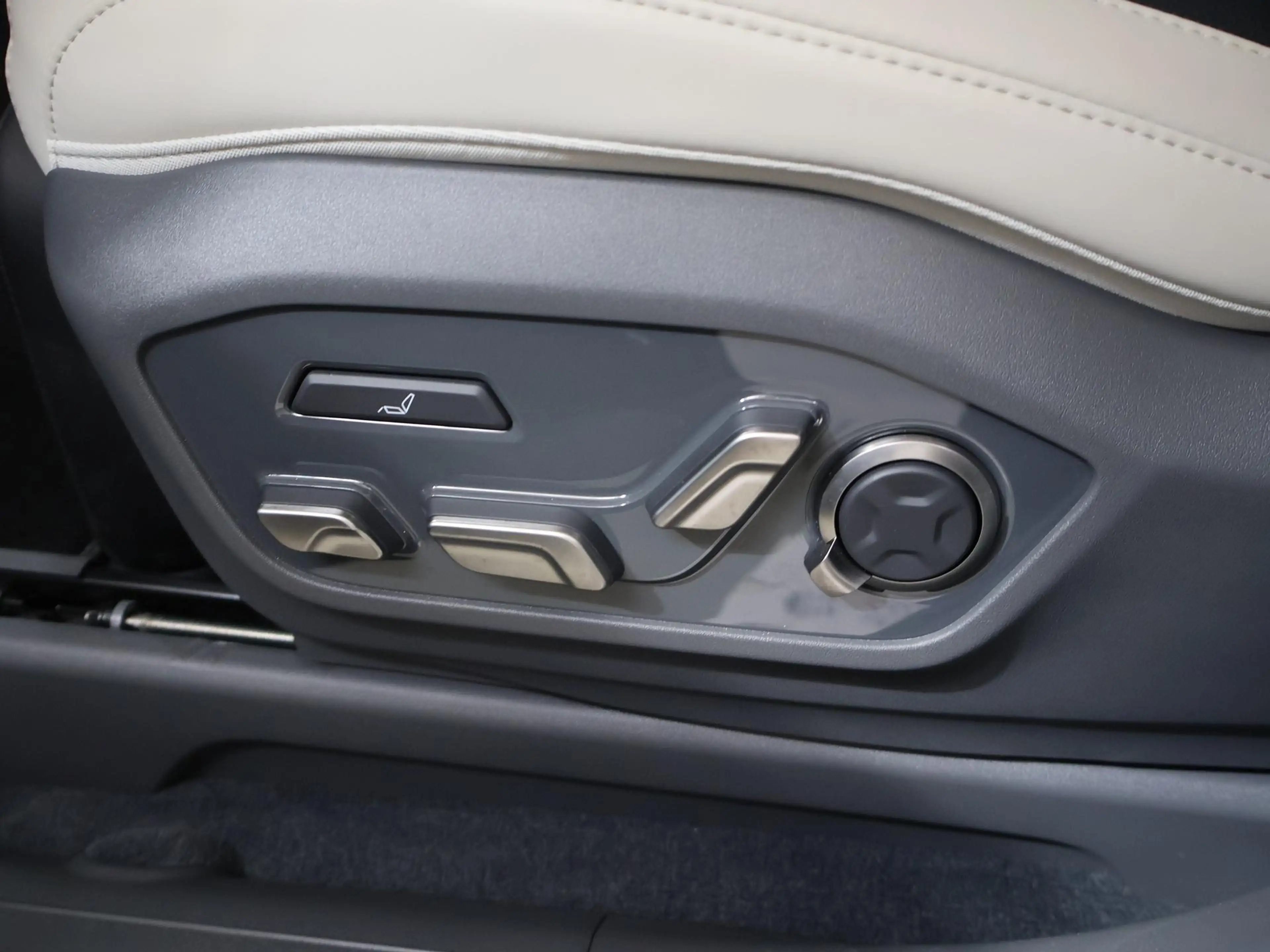 Kia EV9 GT-Line AWD 99.8 kWh | Panoramaschuifdak  | LED-ma — photo 14