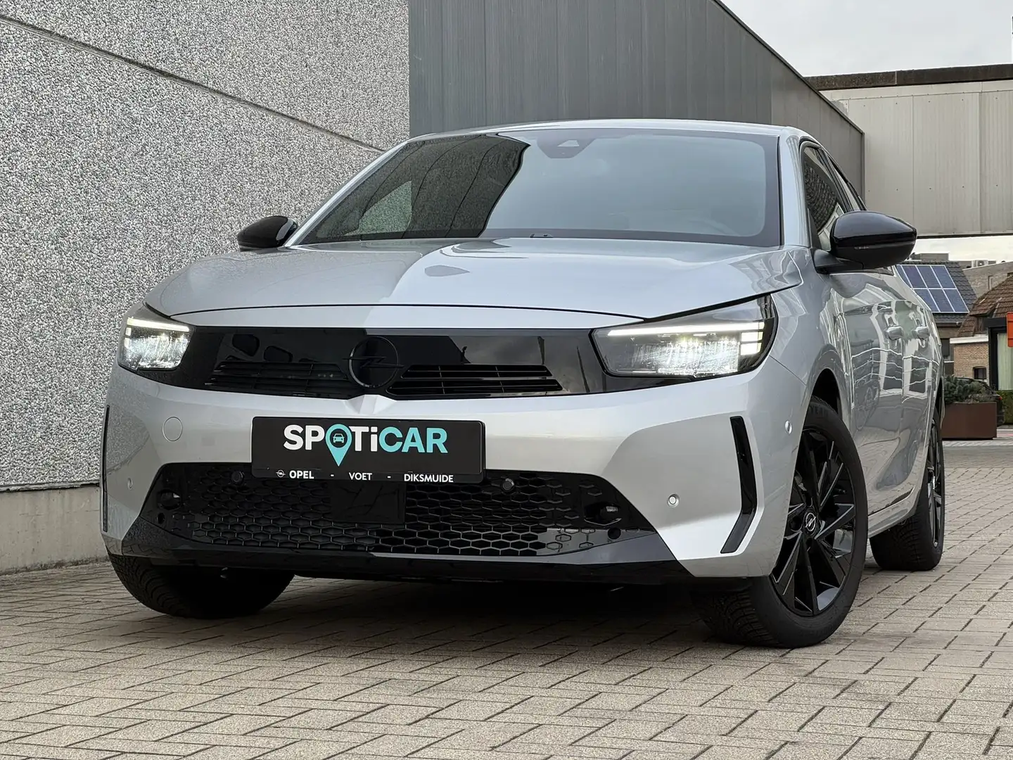 Opel Corsa 1.2B 75PK GS GPS/CAMERA/PARKPILOT/KEYLESS Zilver - 1