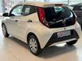 Toyota Aygo 1,0 VVT-i X-young-Paket Weiß - thumbnail 4