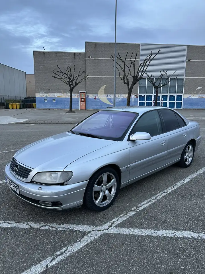 Opel Omega 2.5DTI Elegance, foto 4
