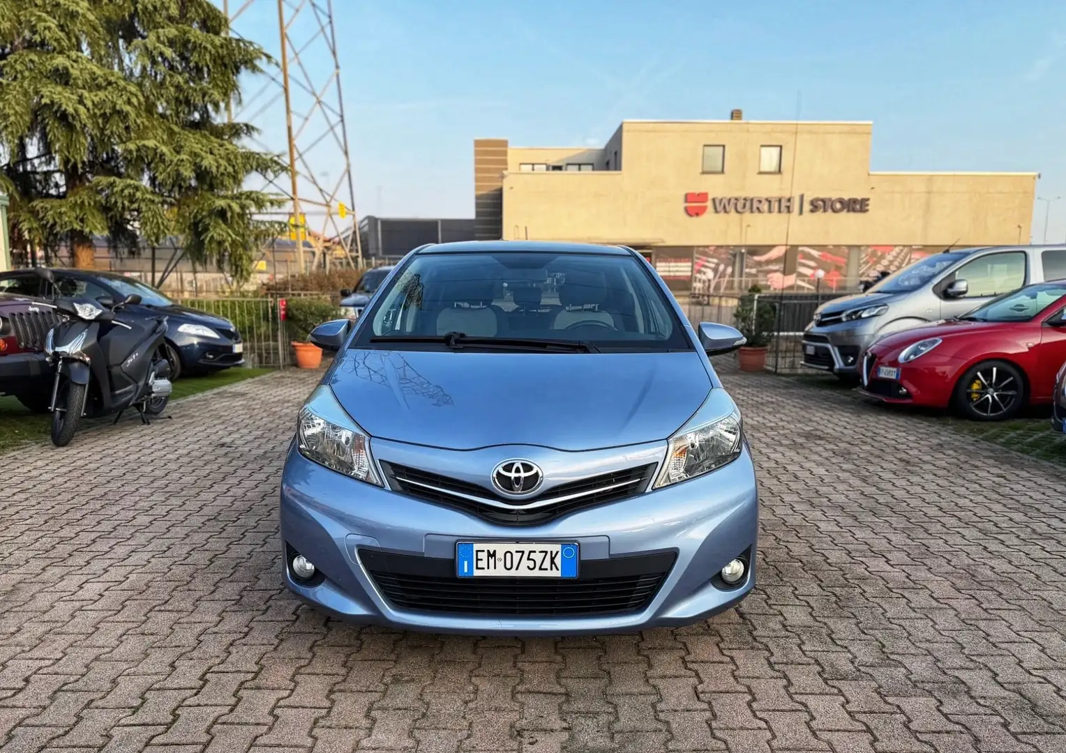 Toyota Yaris Yaris 1.3 5 porte OK NEOPATENTATI Blu/Azzurro - 2