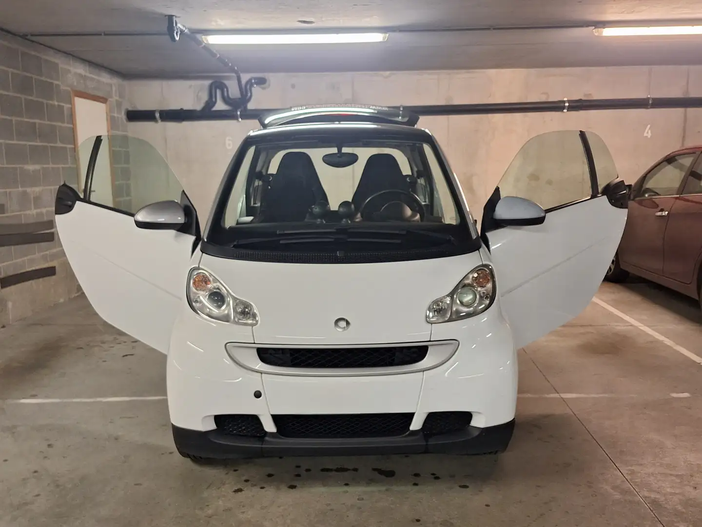 smart forTwo 1.0i Passion Softouch Blanc - 2