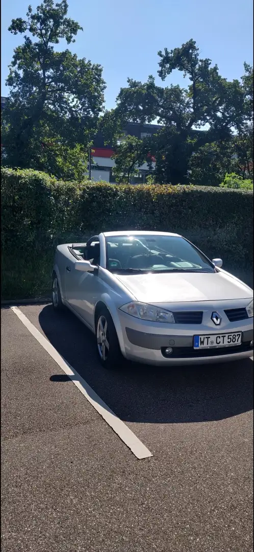 Renault Megane 2.0 Coupe-Cabriolet Dynamique - 2