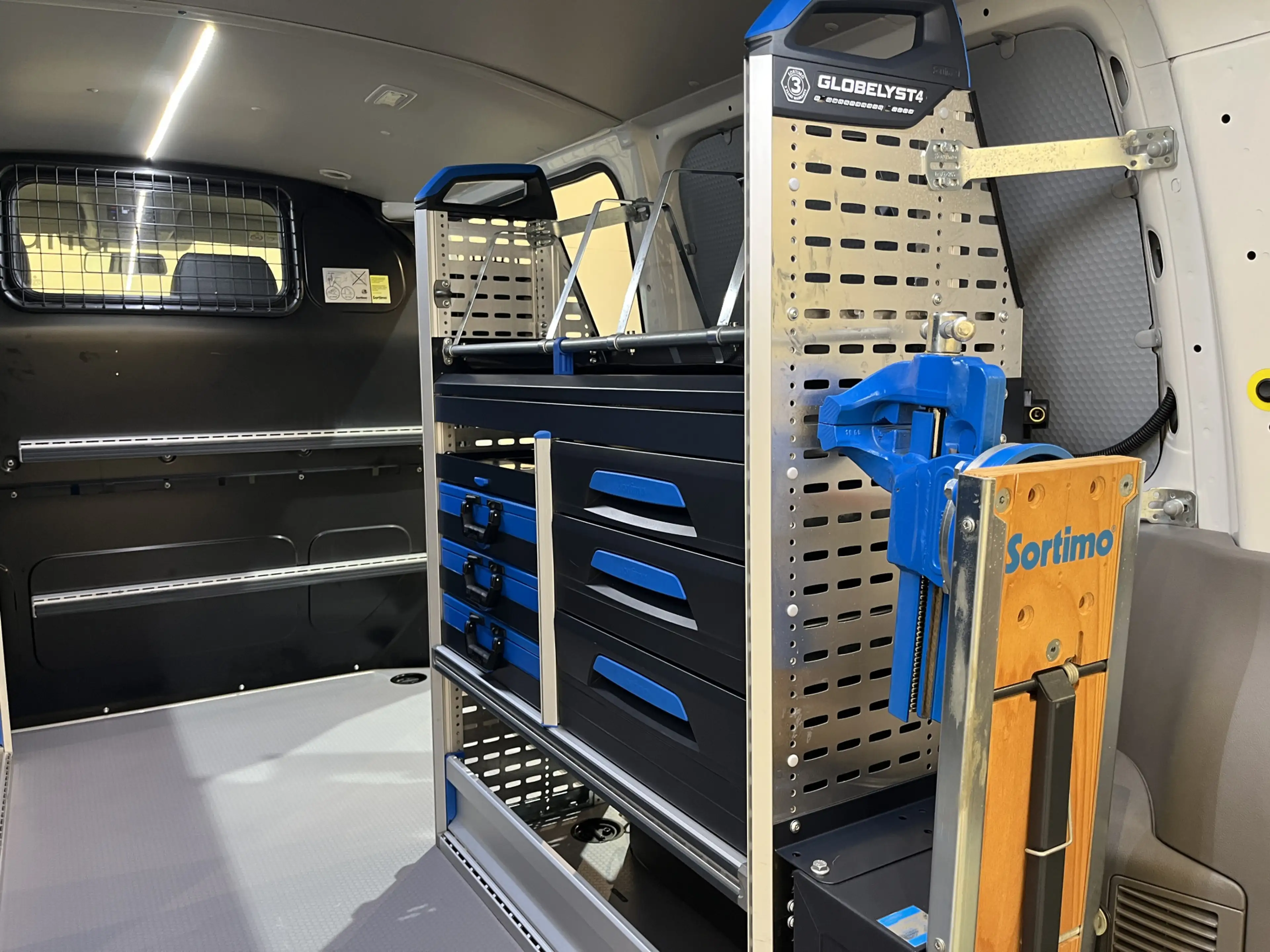 Volkswagen T6.1 Transporter 2.0 TDI L1H1 150 PK Servicebus / Sortimo Inrichtin — photo 15
