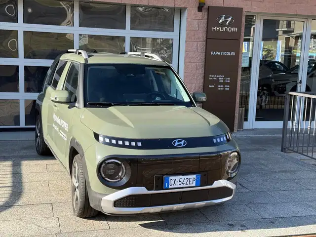 Hyundai Inster 49 kWh XClass + Techno Pack + 17"
