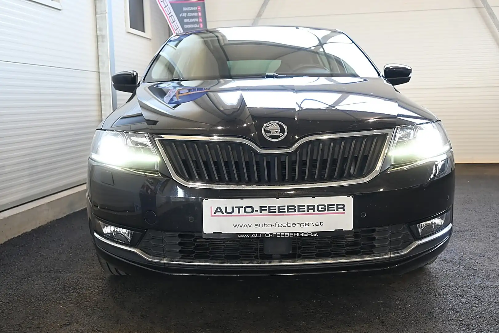 Skoda Rapid/Spaceback Rapid Klimatronik,APP-Connect,17"Alufelgen,Spor... Schwarz - 2