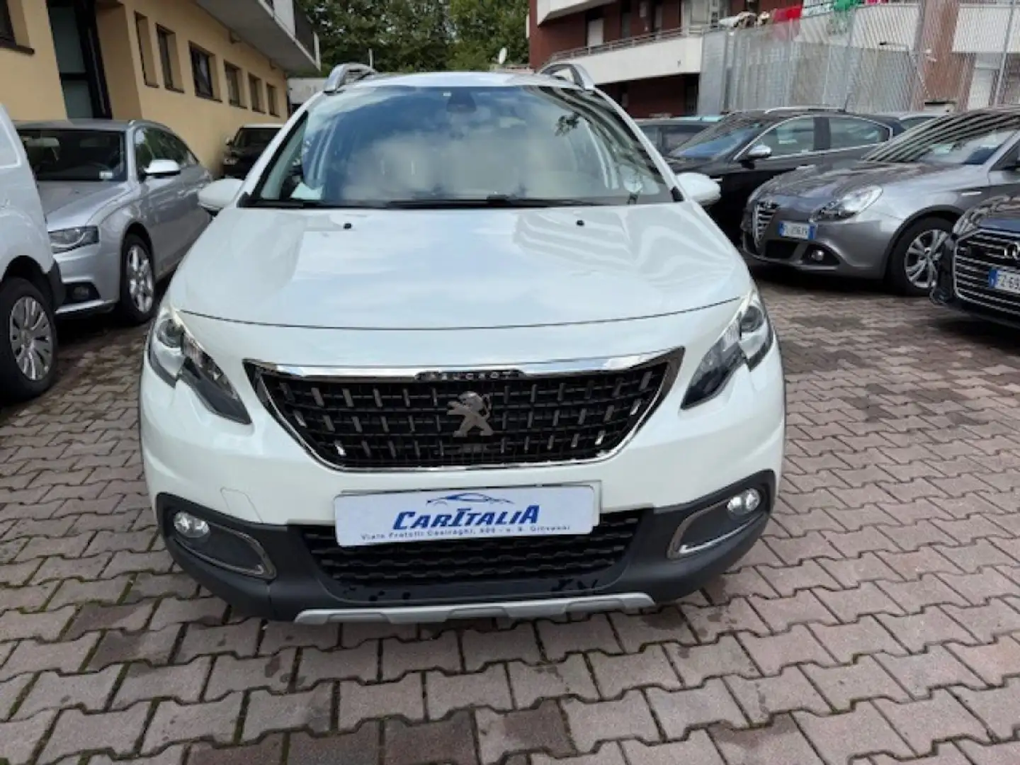 Peugeot 2008 1° serie BlueHDi 100 Allure Weiß - 2