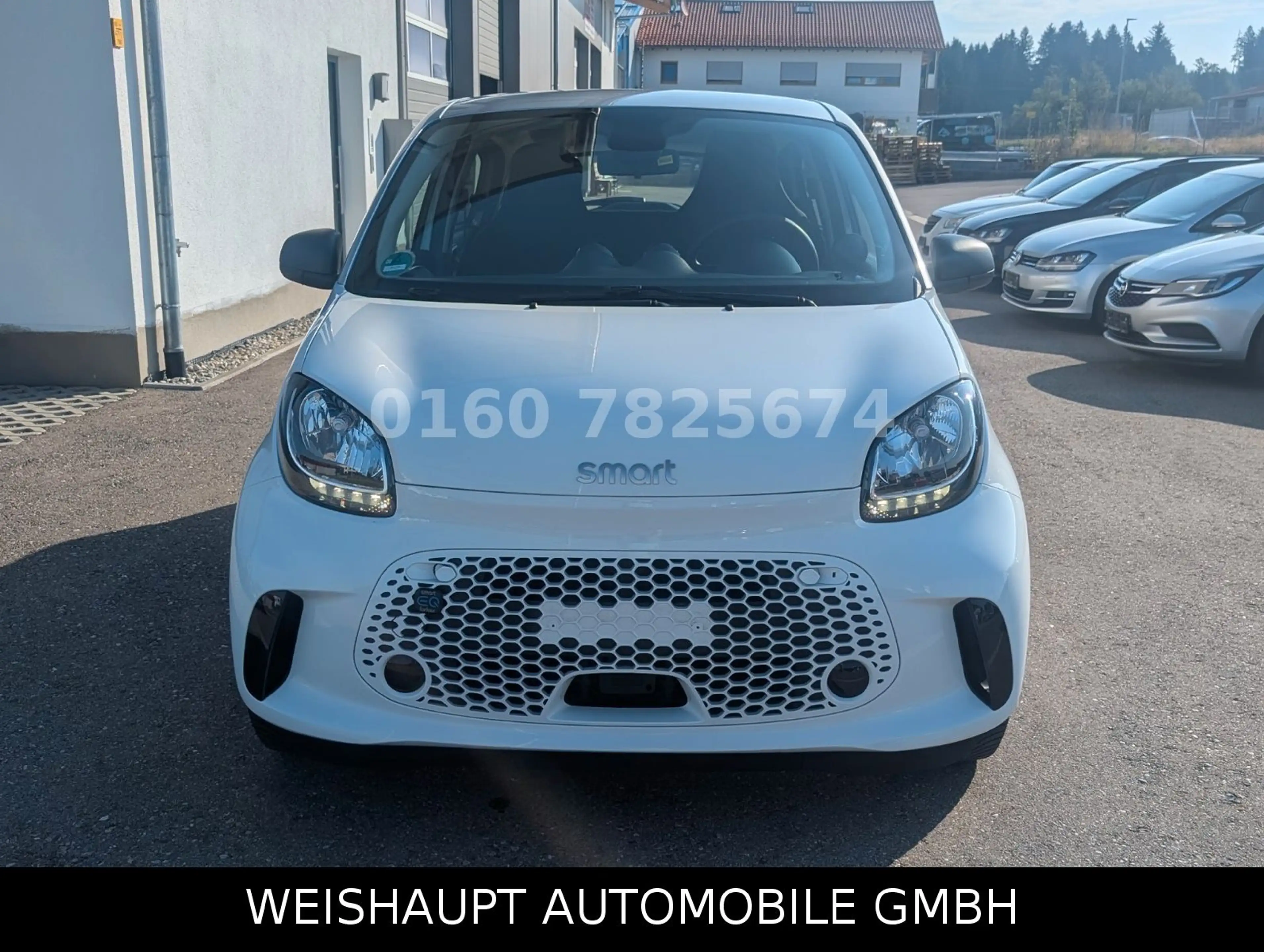smart forFour forfour EQ -Car-Play.-22kw-Sitzh.-PDC- — photo 4