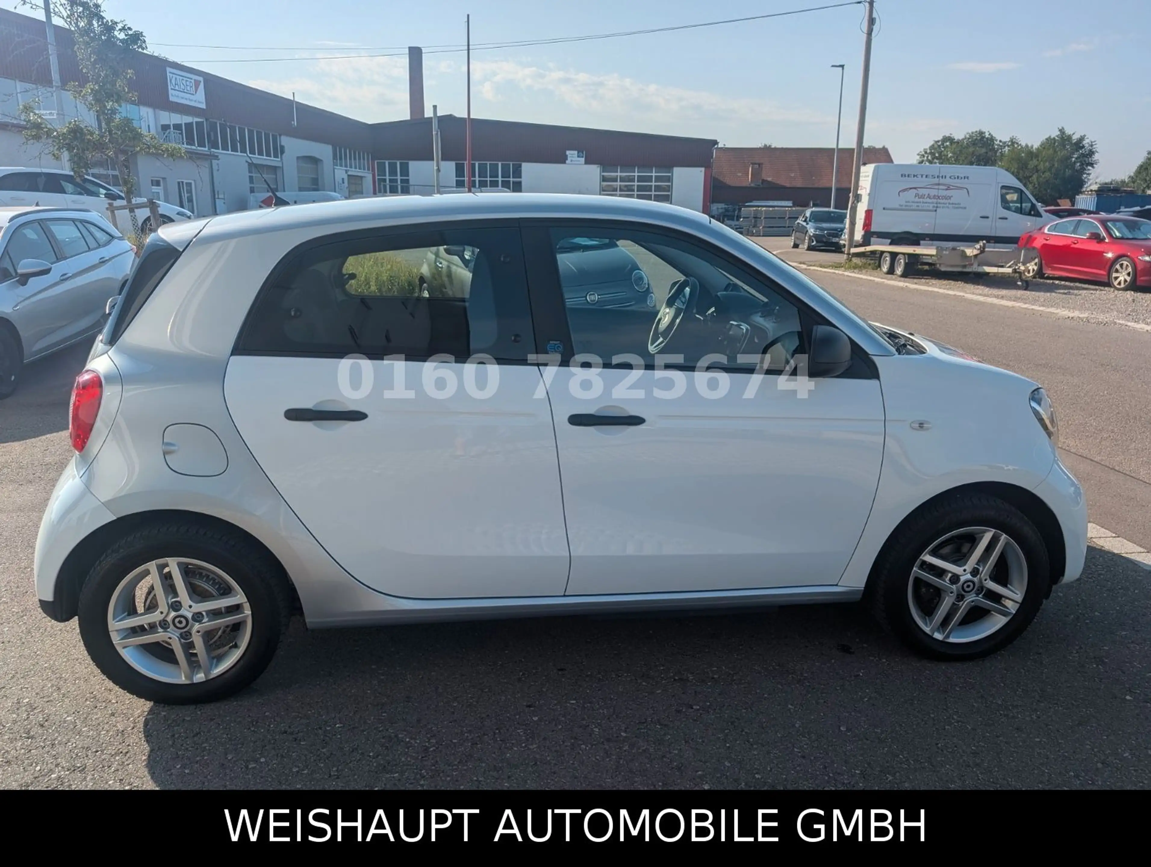 smart forFour forfour EQ -Car-Play.-22kw-Sitzh.-PDC- — photo 8