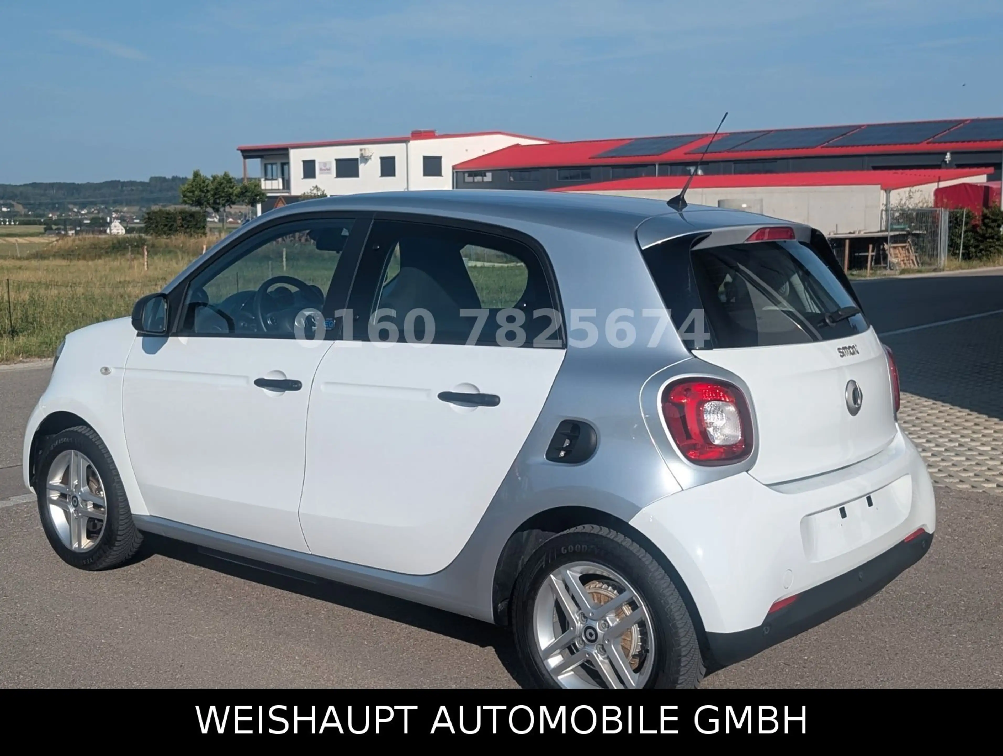 smart forFour forfour EQ -Car-Play.-22kw-Sitzh.-PDC- — photo 2