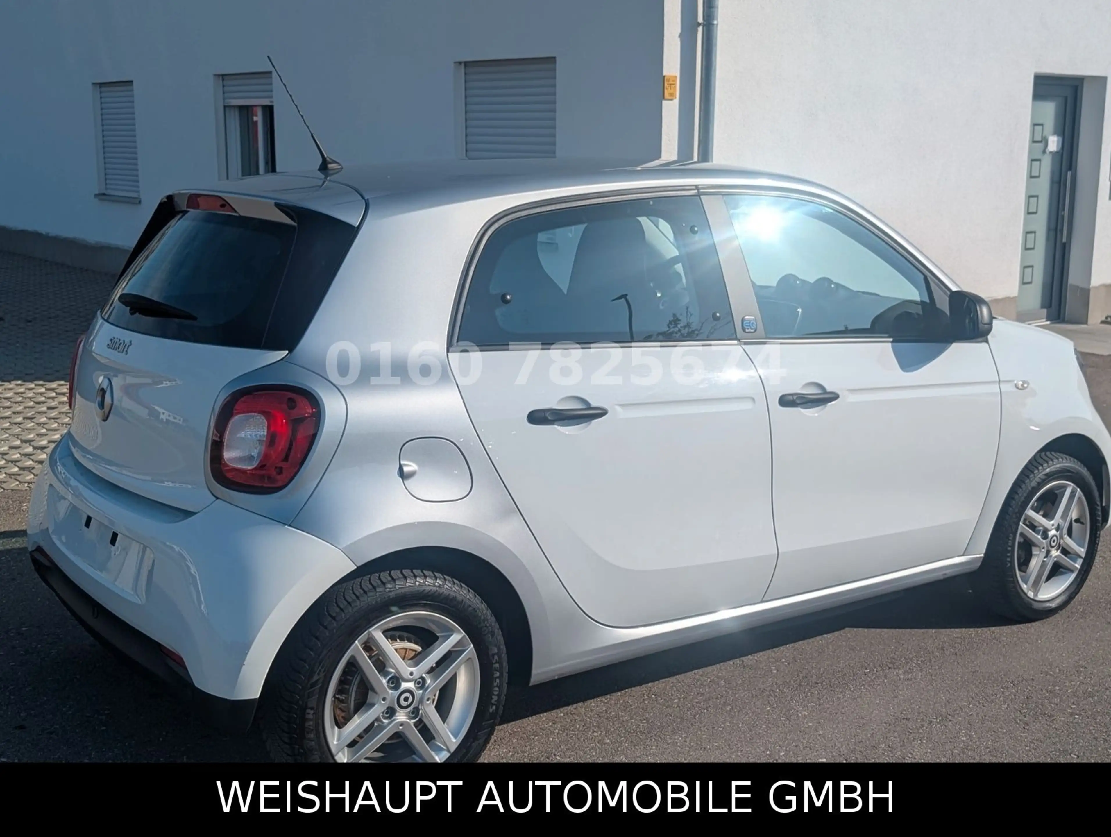 smart forFour forfour EQ -Car-Play.-22kw-Sitzh.-PDC- — photo 12
