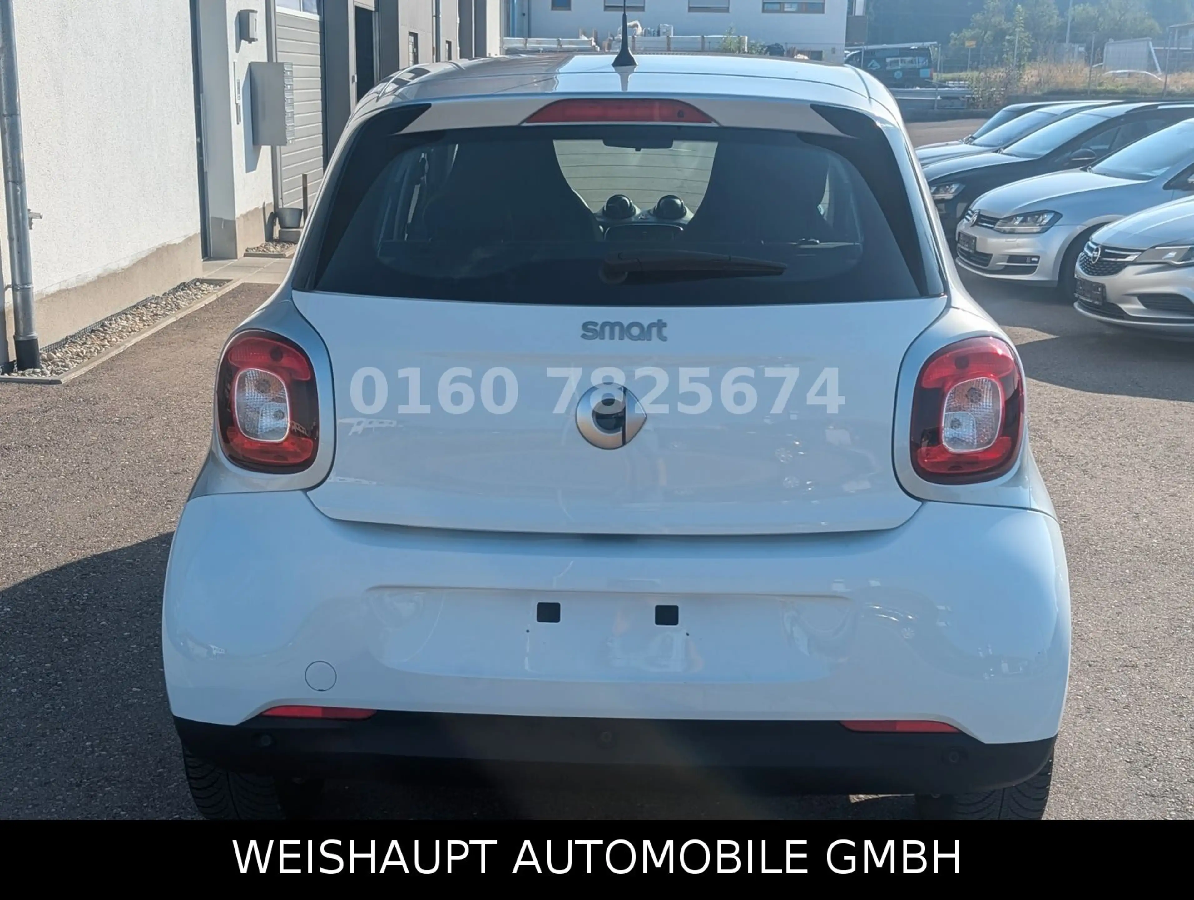 smart forFour forfour EQ -Car-Play.-22kw-Sitzh.-PDC- — photo 13