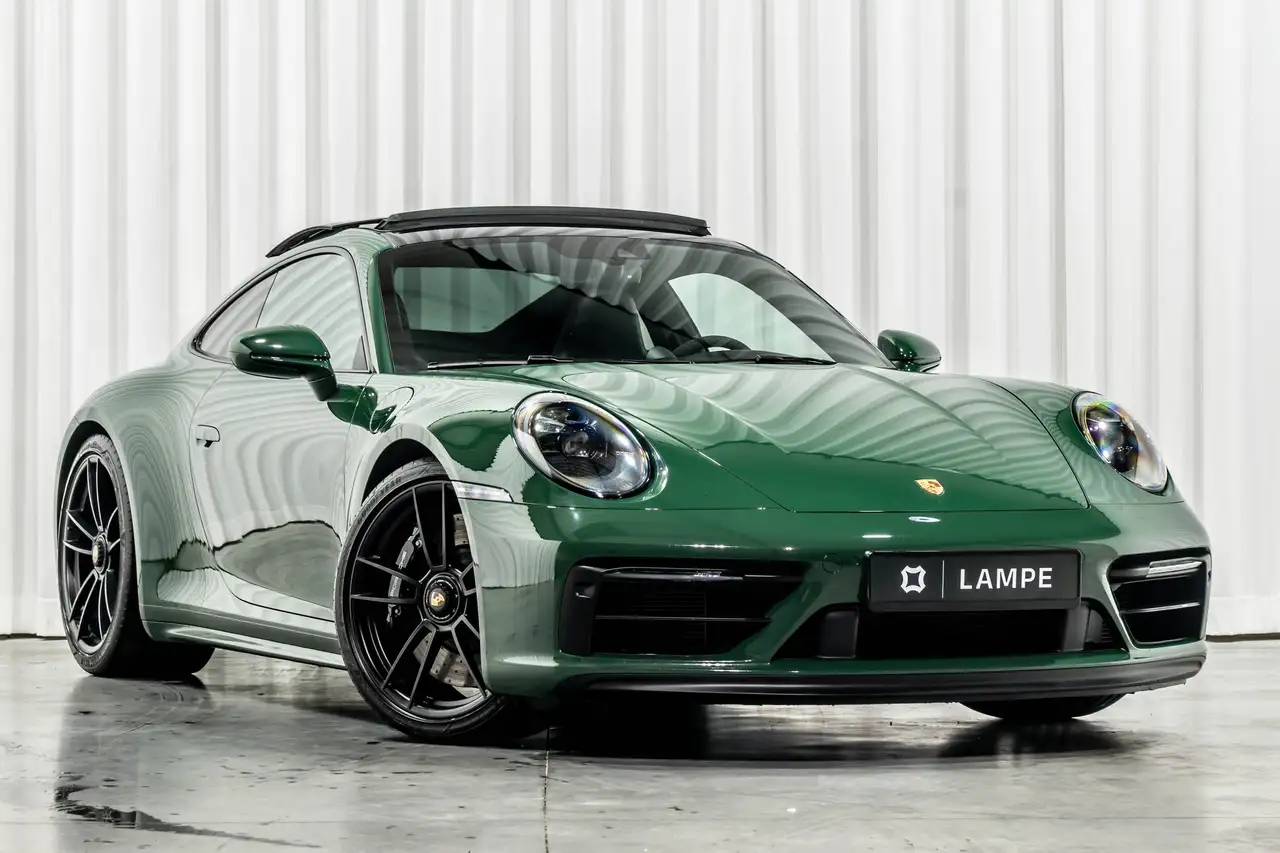 Porsche 992