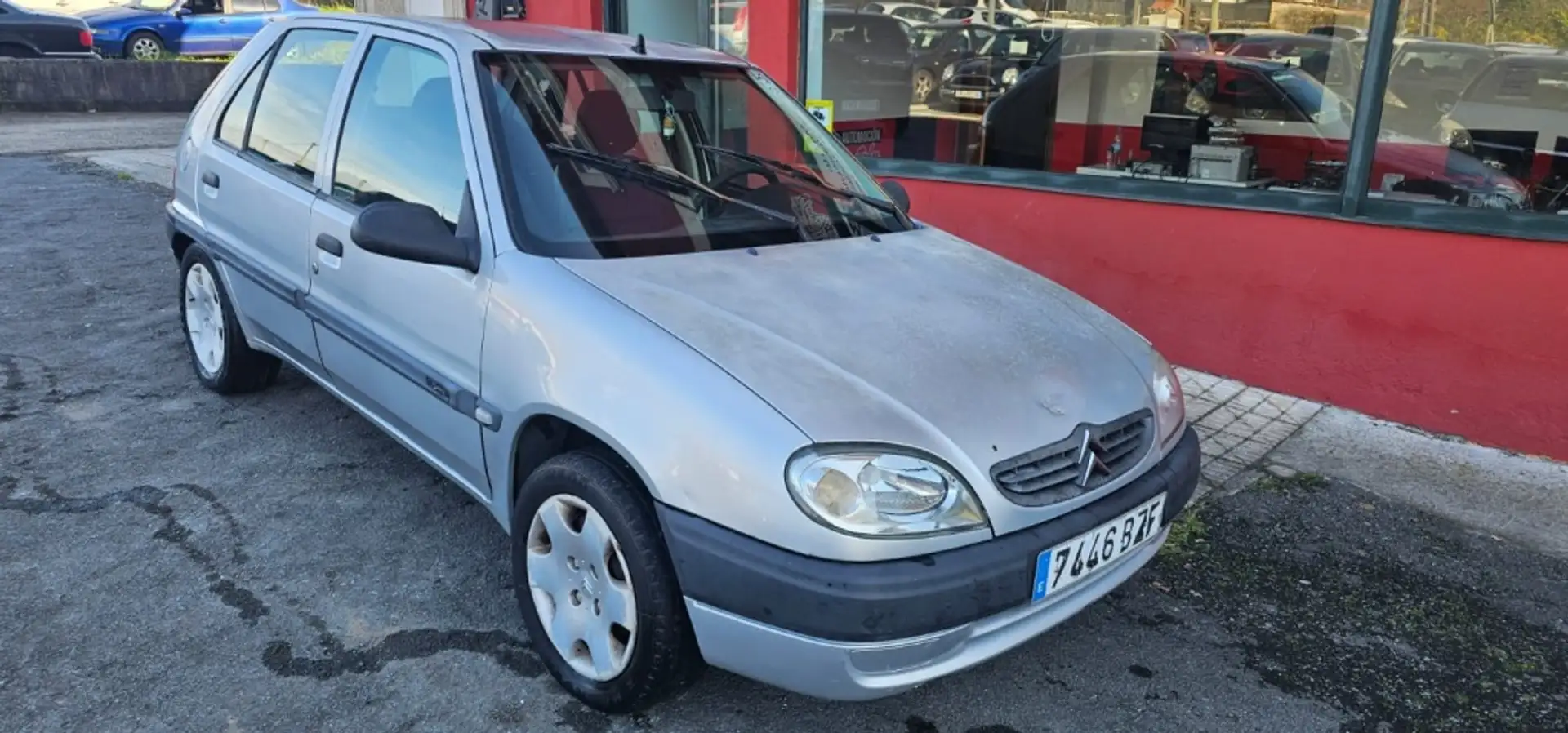 Citroen SAXO 1.1i Furio Grau - 1