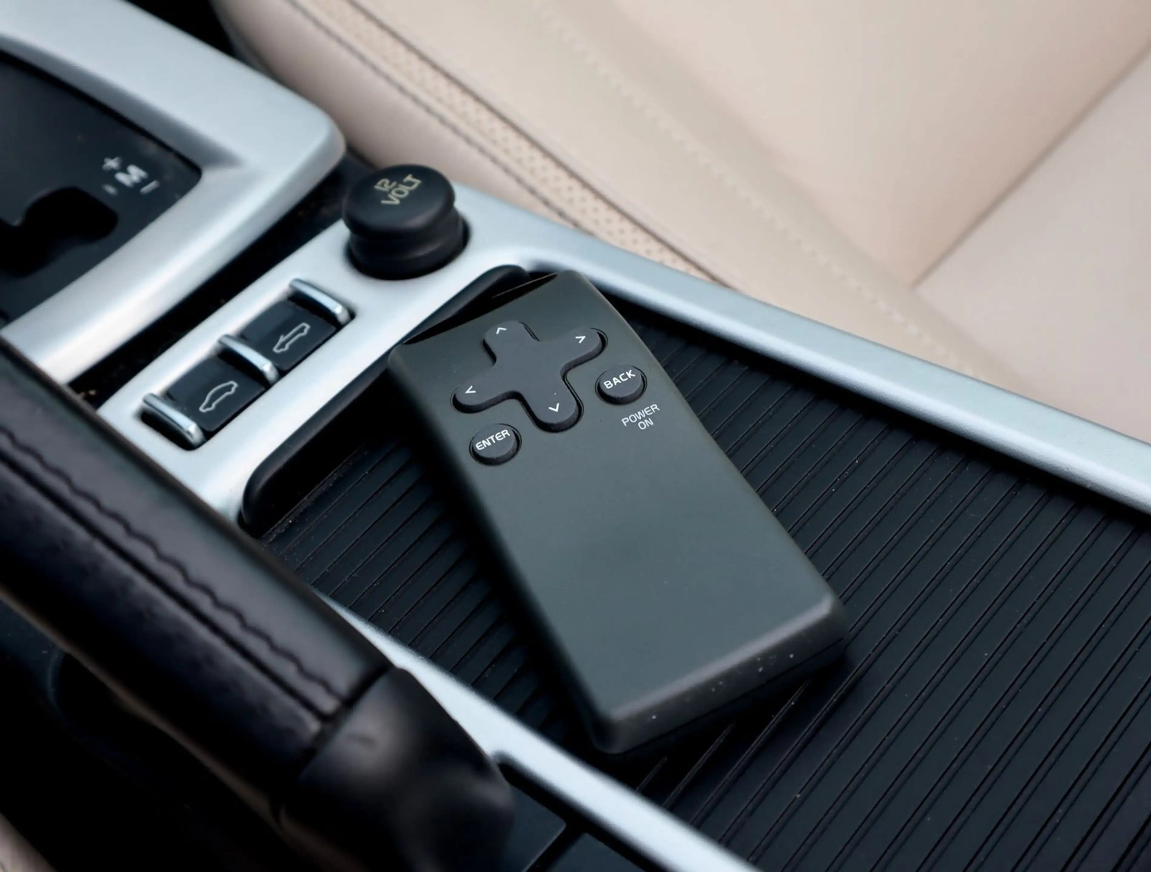 Volvo C70 Cabriolet D4/Navi/SHZ/PDC/Hard-Top — photo 7
