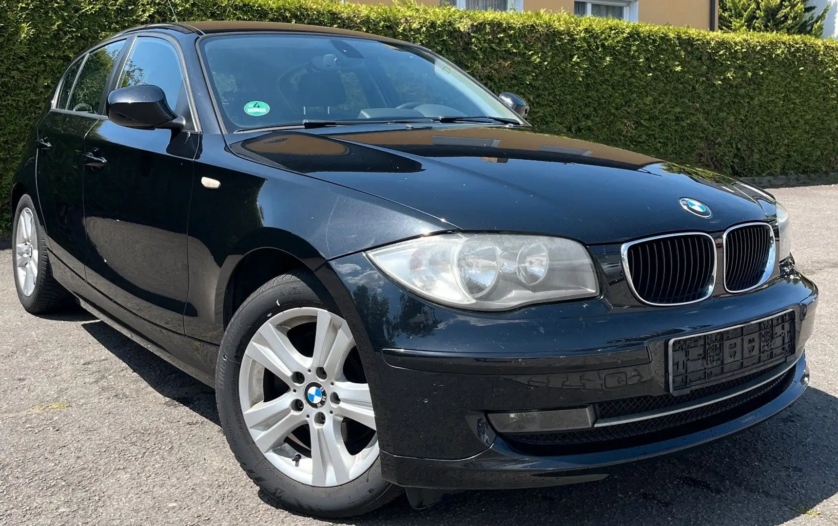 BMW 120 d PDC NAVI 2.HAND LEDER SITZHEIZUNG TOP Negro - 2